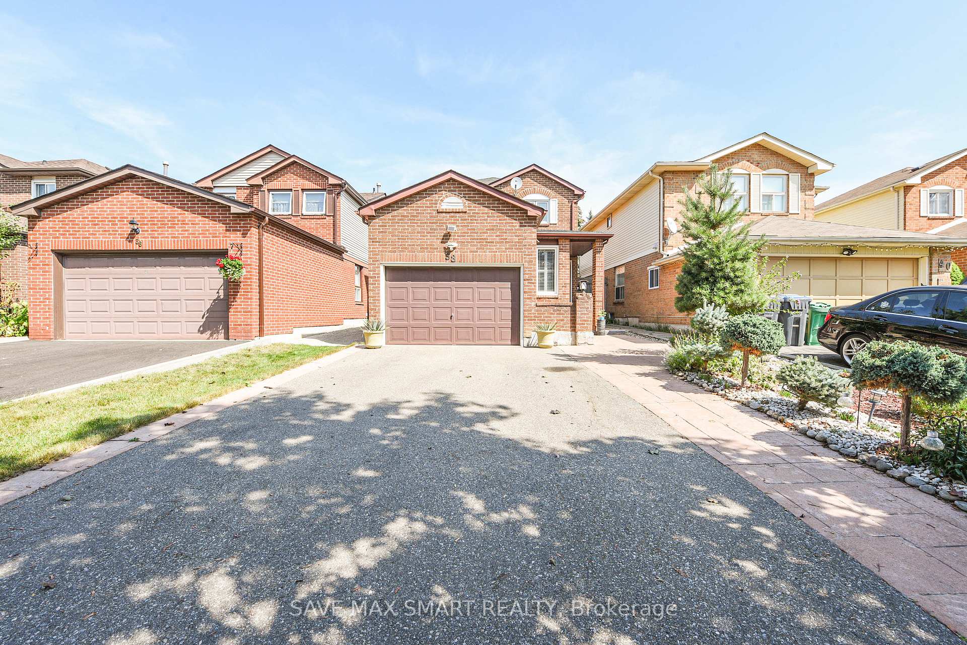 Photo 1 of 38 Bridekirk Place, Brampton, Fletcher's West — HOMEH