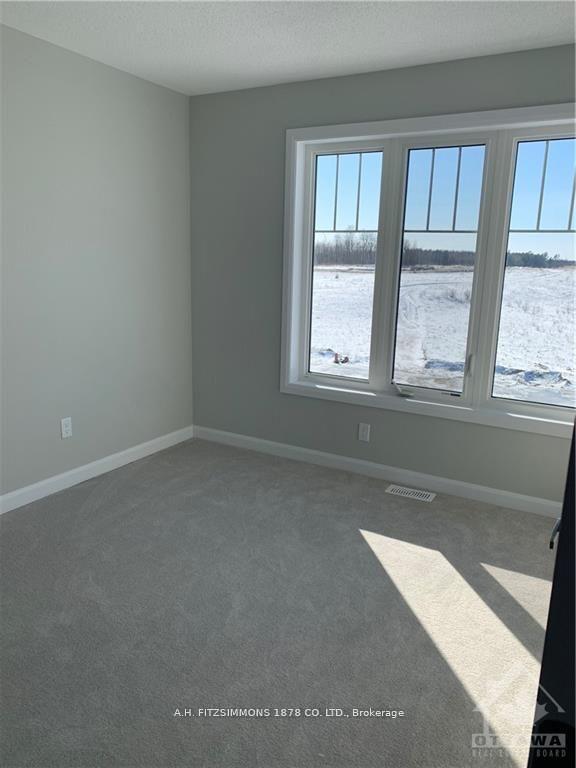 Photo 12 of 100 Teelin Circle, Ottawa, Barrhaven - Half Moon Bay — HOMEH