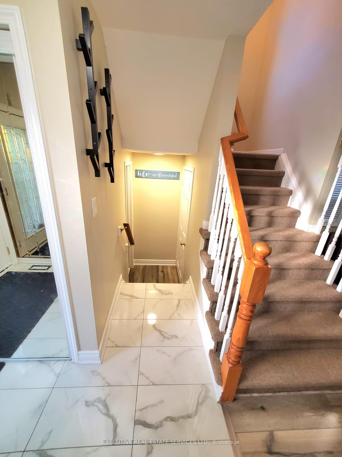 Photo 15 of 63 Jessop Drive, Brampton, Fletcher's Meadow — HOMEH