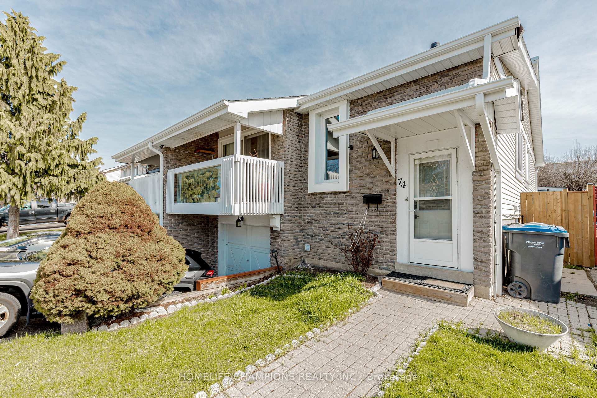 Photo 33 of 74 Greene Drive, Brampton, Madoc — HOMEH