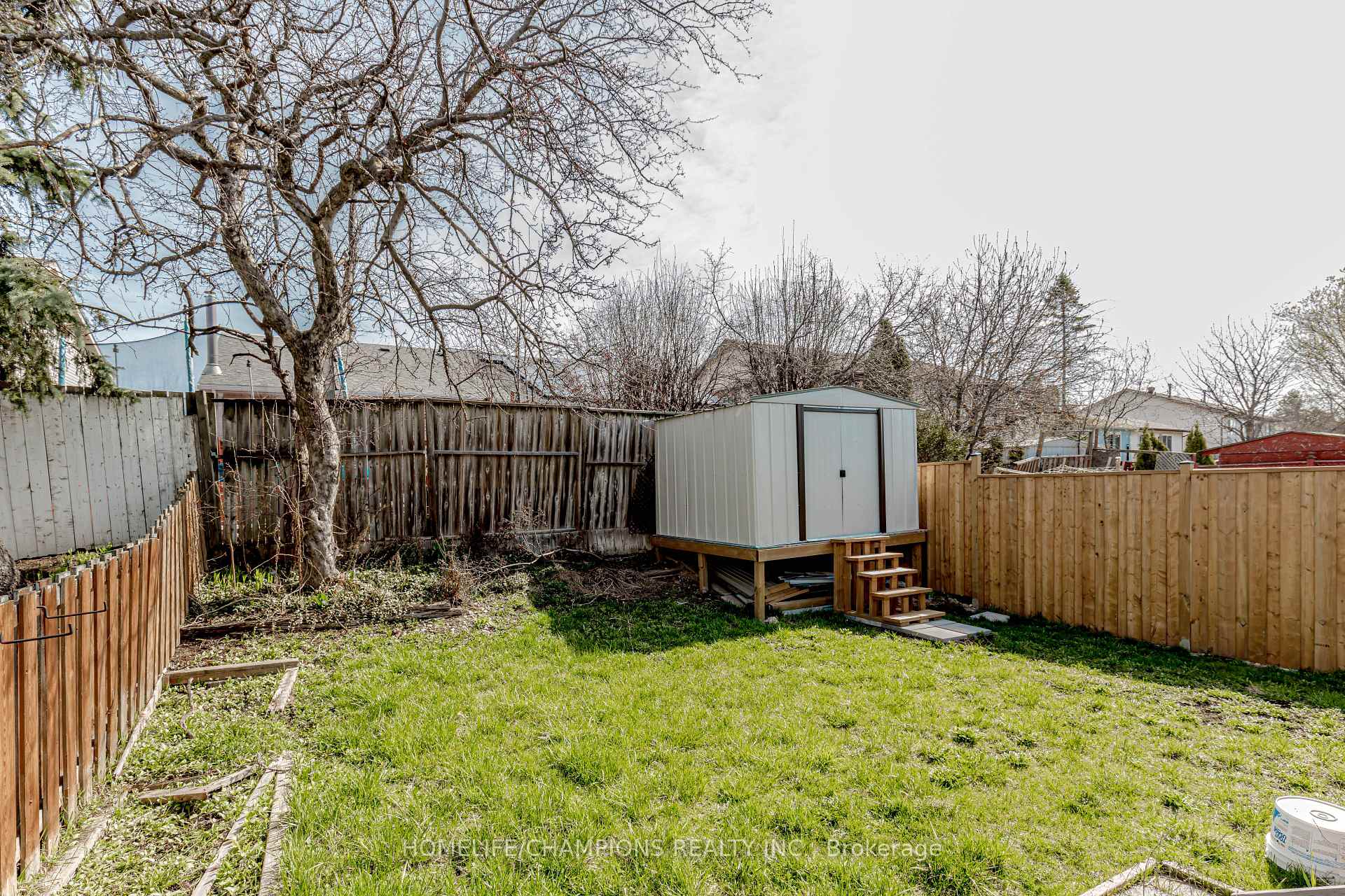 Photo 24 of 74 Greene Drive, Brampton, Madoc — HOMEH