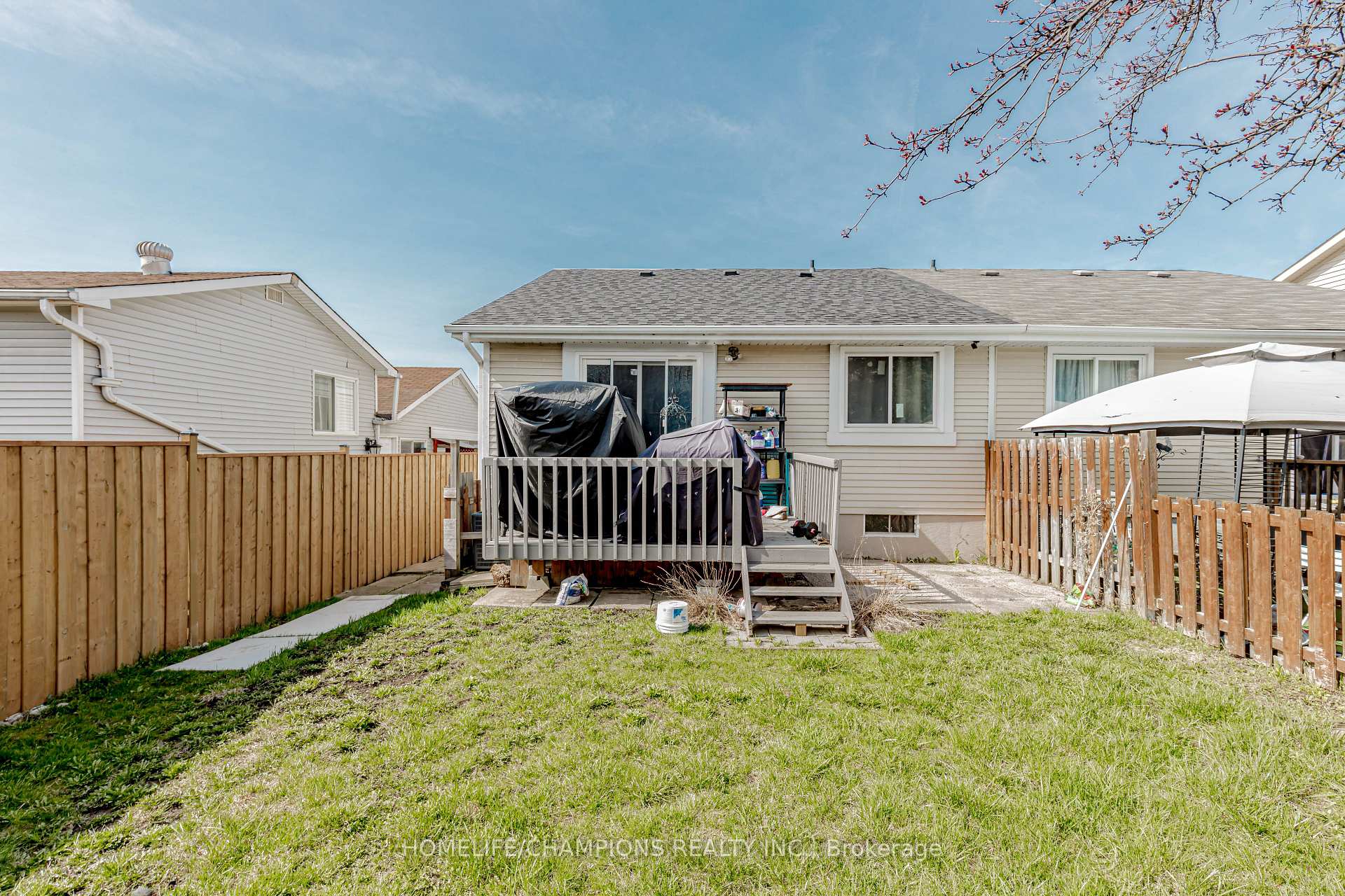 Photo 30 of 74 Greene Drive, Brampton, Madoc — HOMEH