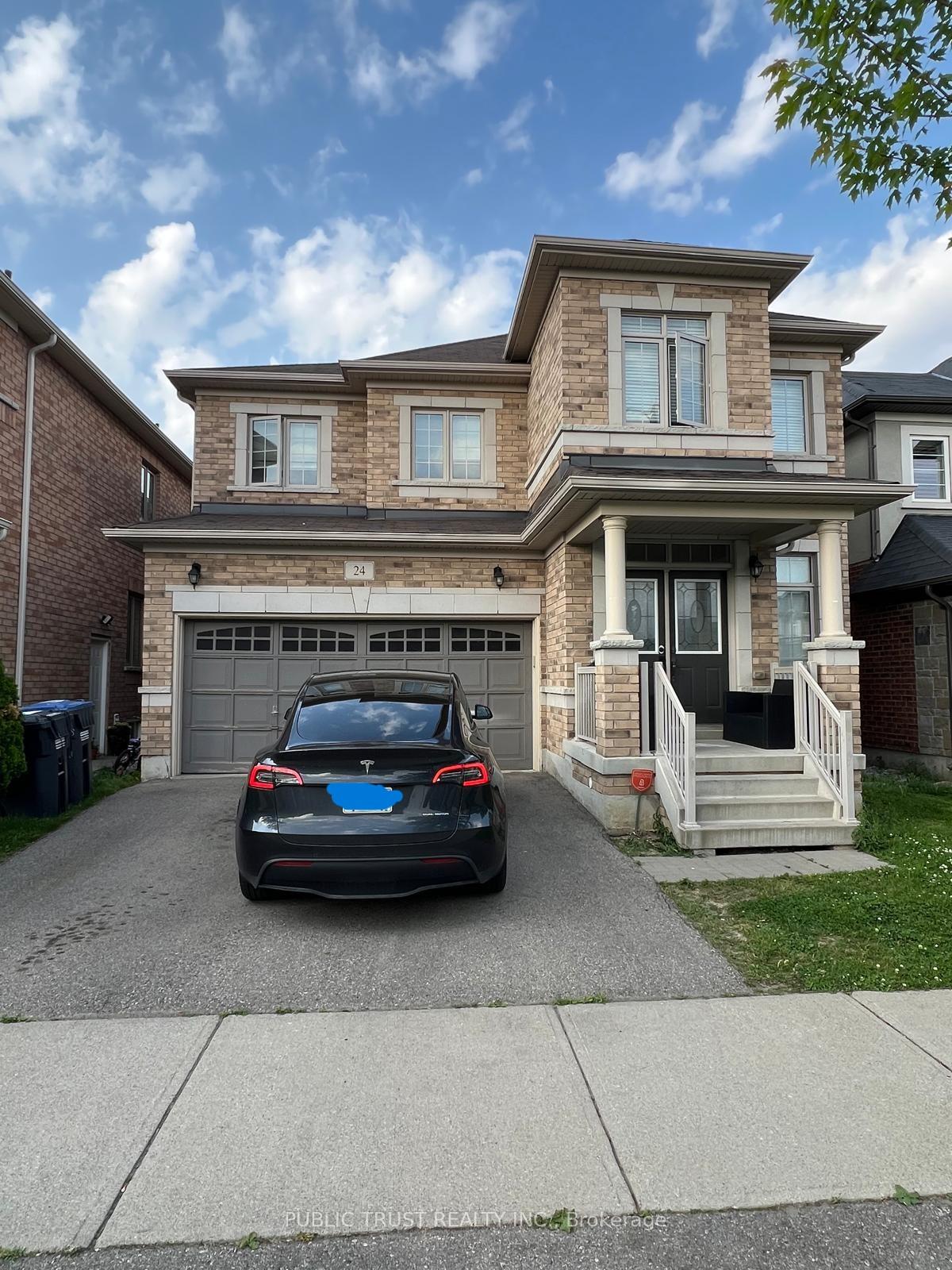 Photo 1 of 24 Masken Circle, Brampton, Northwest Brampton — HOMEH