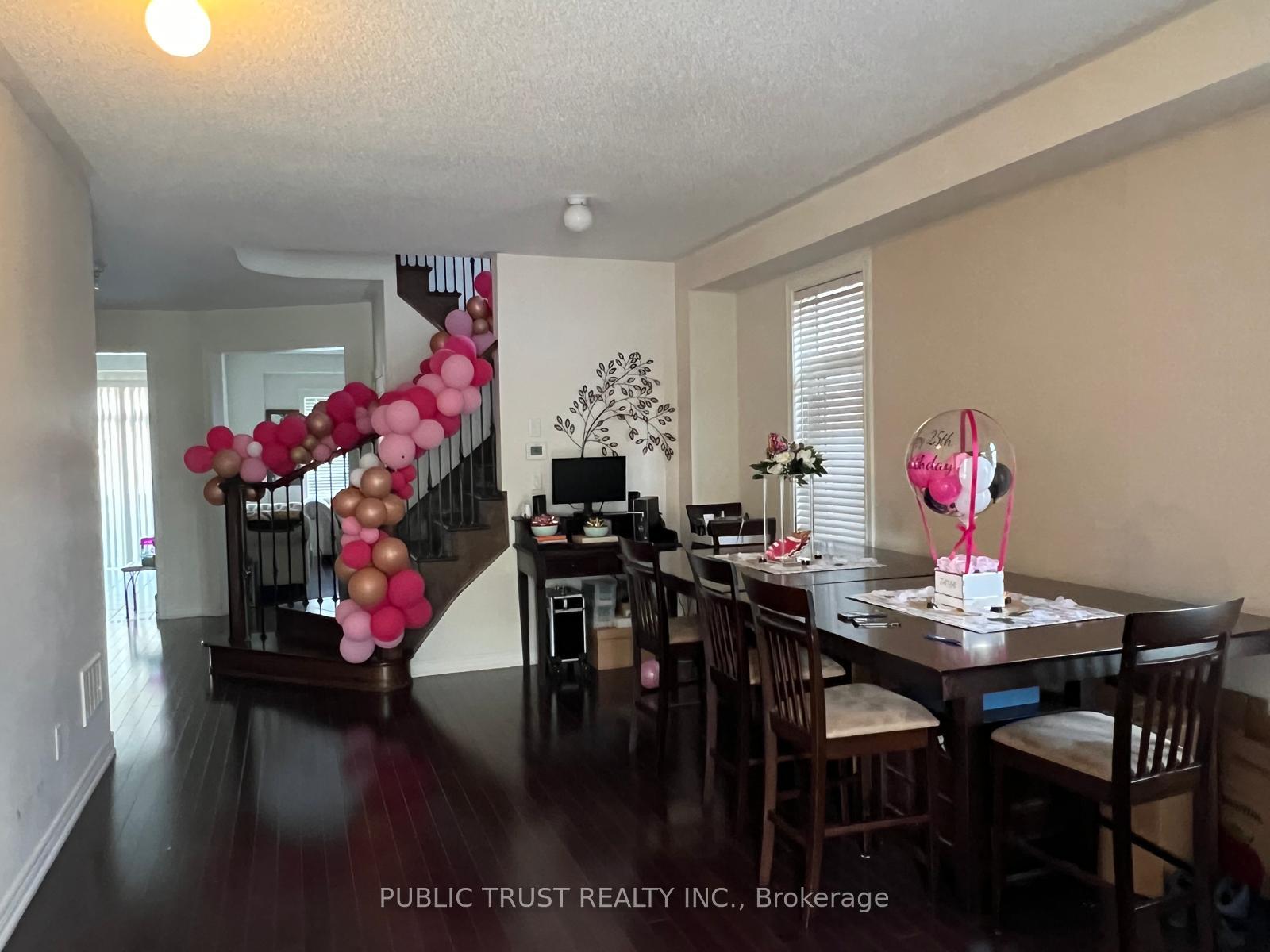 Photo 4 of 24 Masken Circle, Brampton, Northwest Brampton — HOMEH