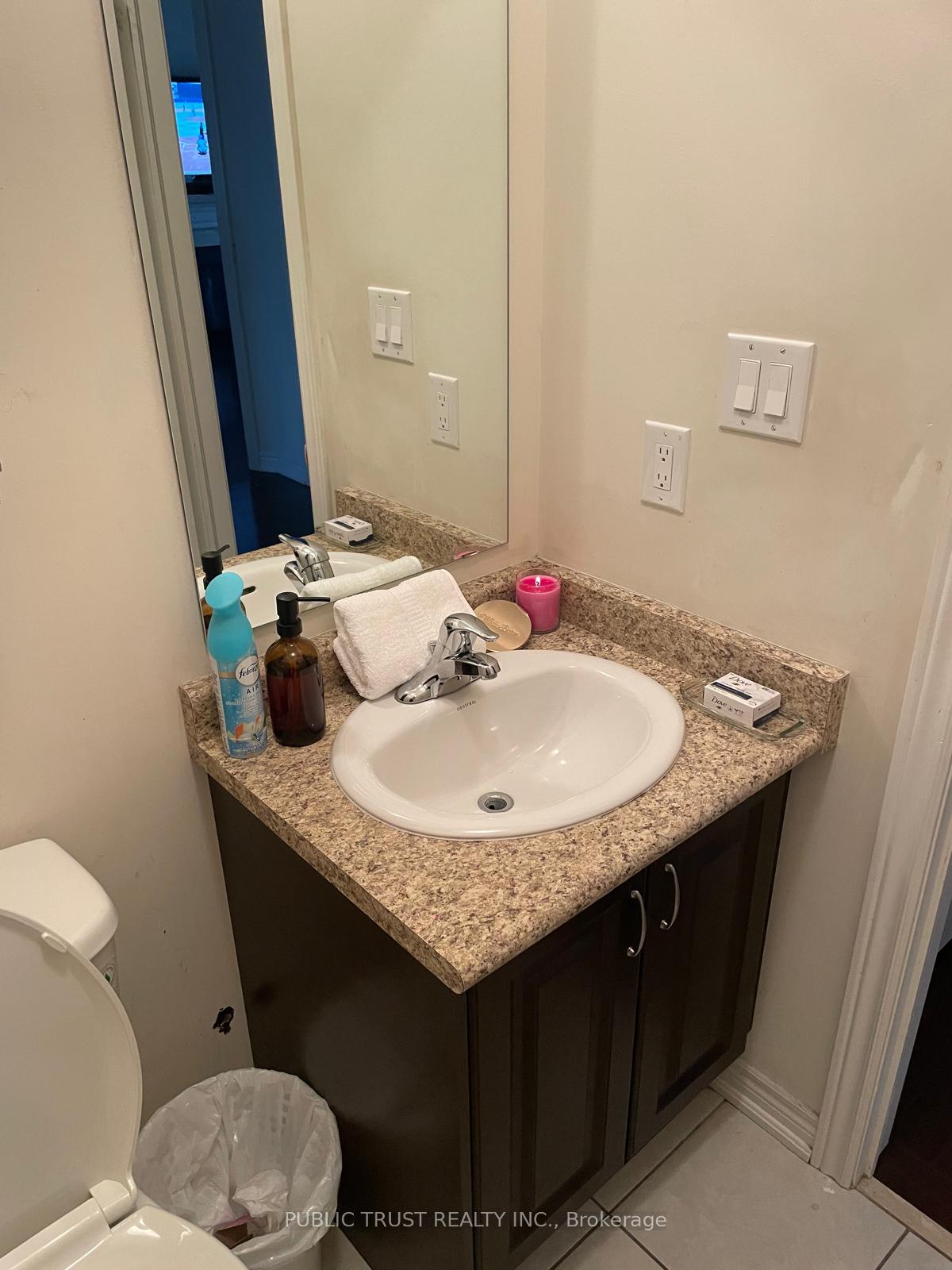 Photo 2 of 24 Masken Circle, Brampton, Northwest Brampton — HOMEH
