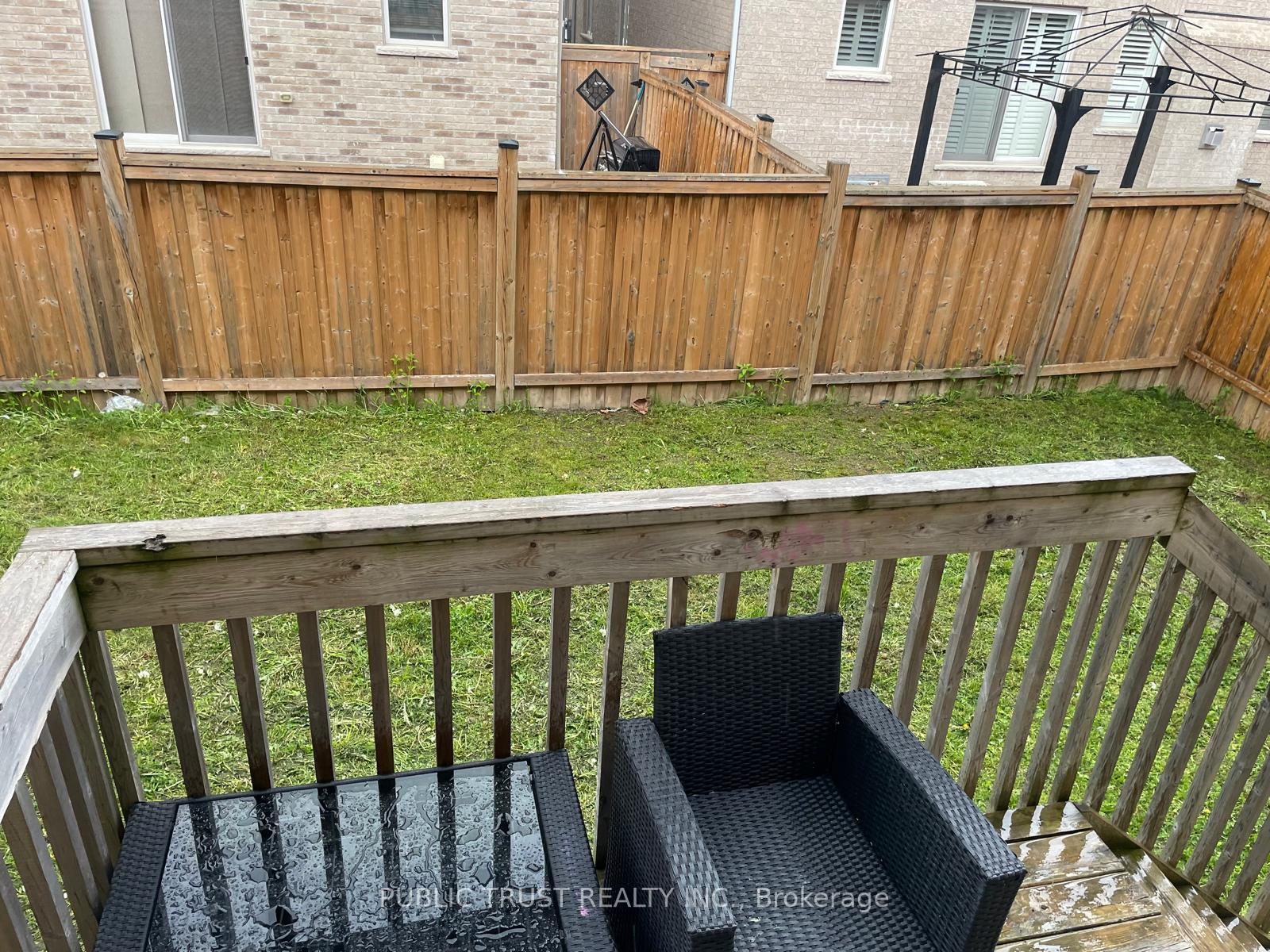 Photo 10 of 24 Masken Circle, Brampton, Northwest Brampton — HOMEH