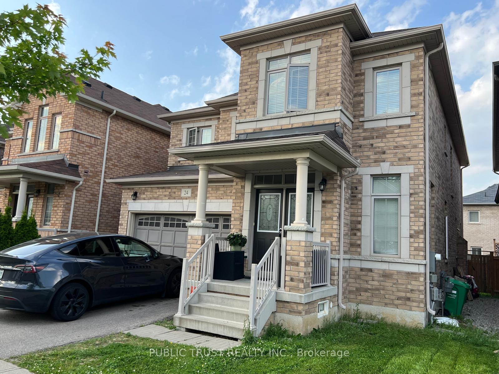 Photo 17 of 24 Masken Circle, Brampton, Northwest Brampton — HOMEH