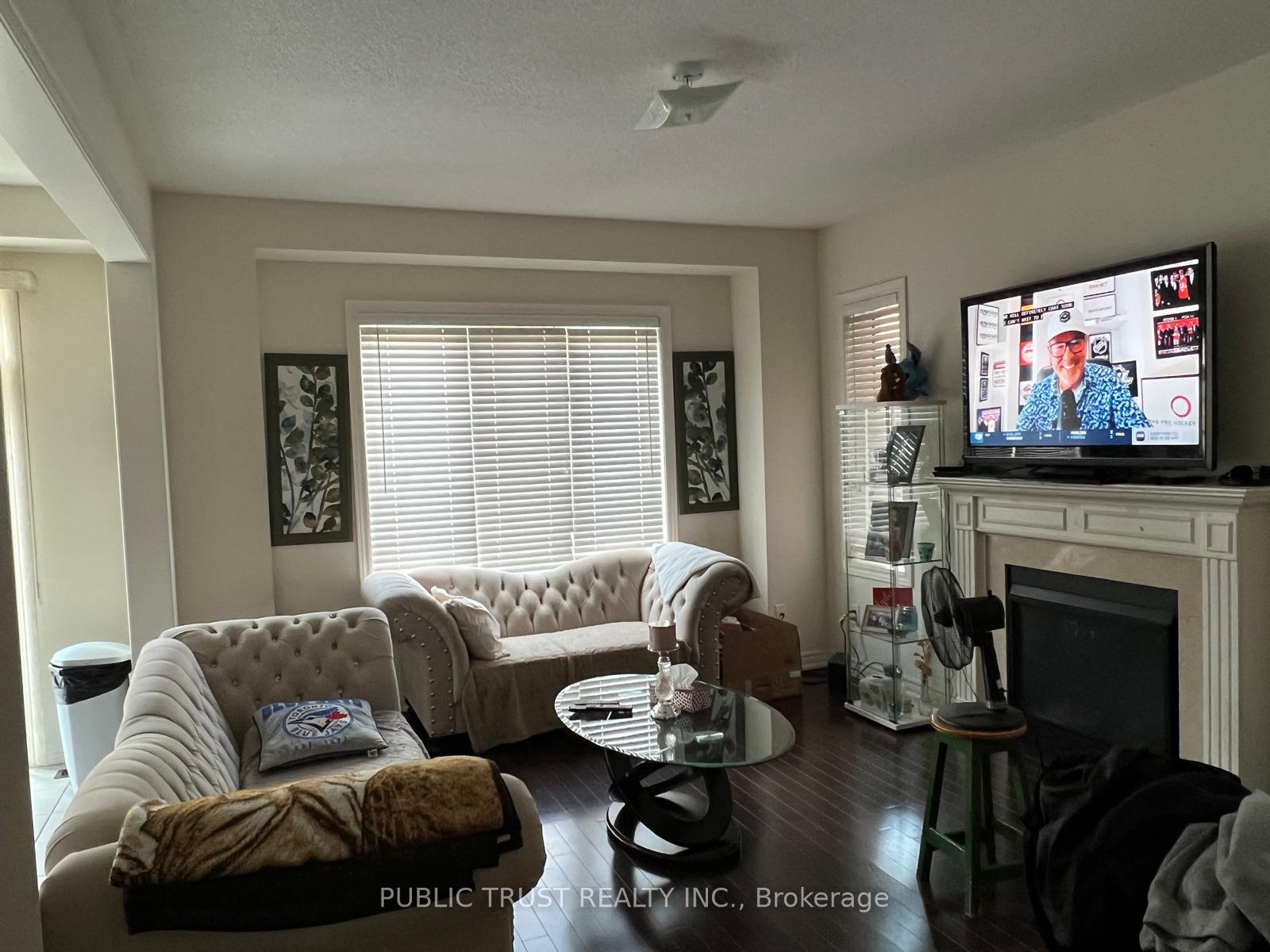Photo 13 of 24 Masken Circle, Brampton, Northwest Brampton — HOMEH