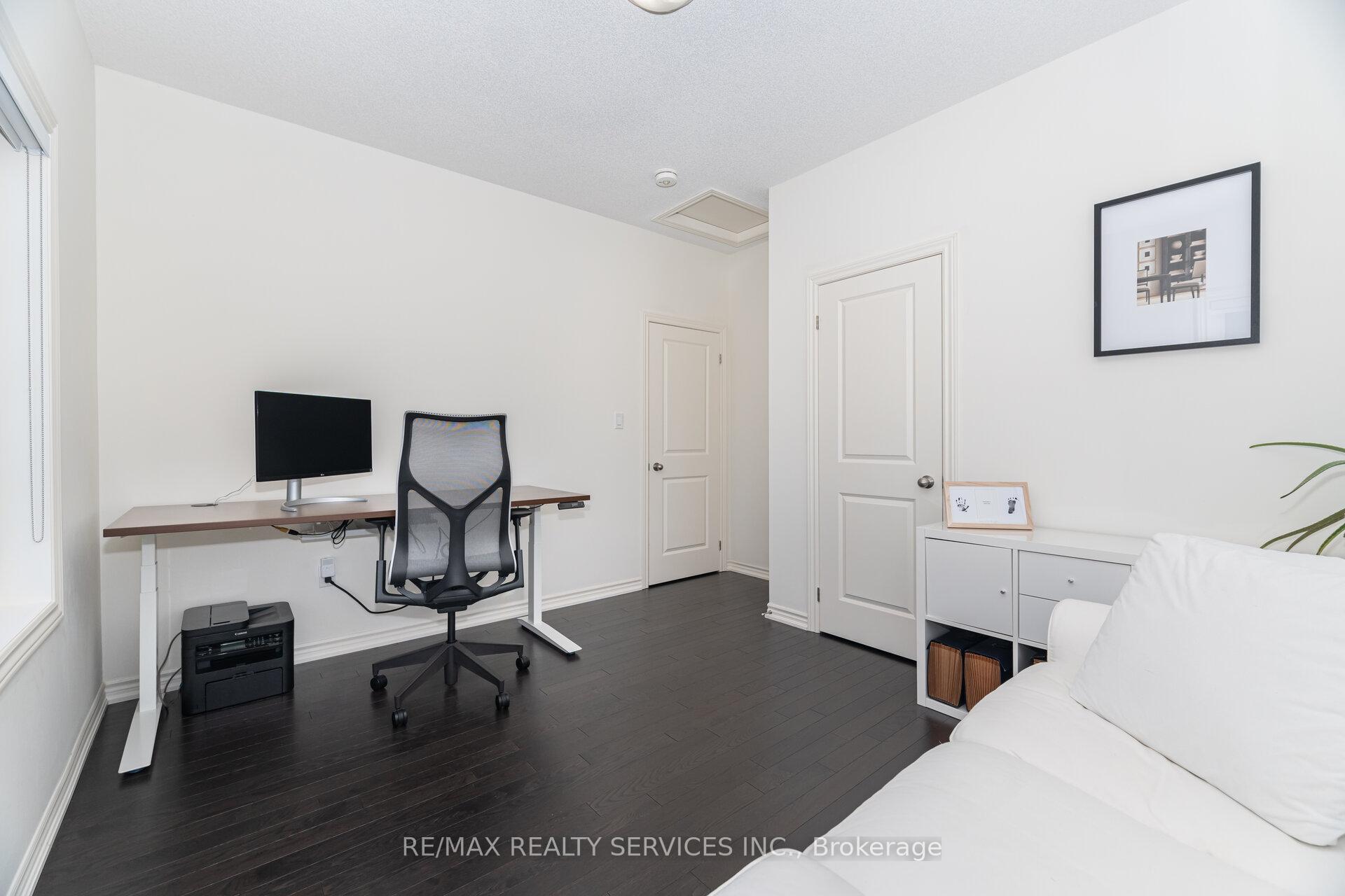 Photo 33 of 62 Block Road, Brampton, Northwest Brampton — HOMEH