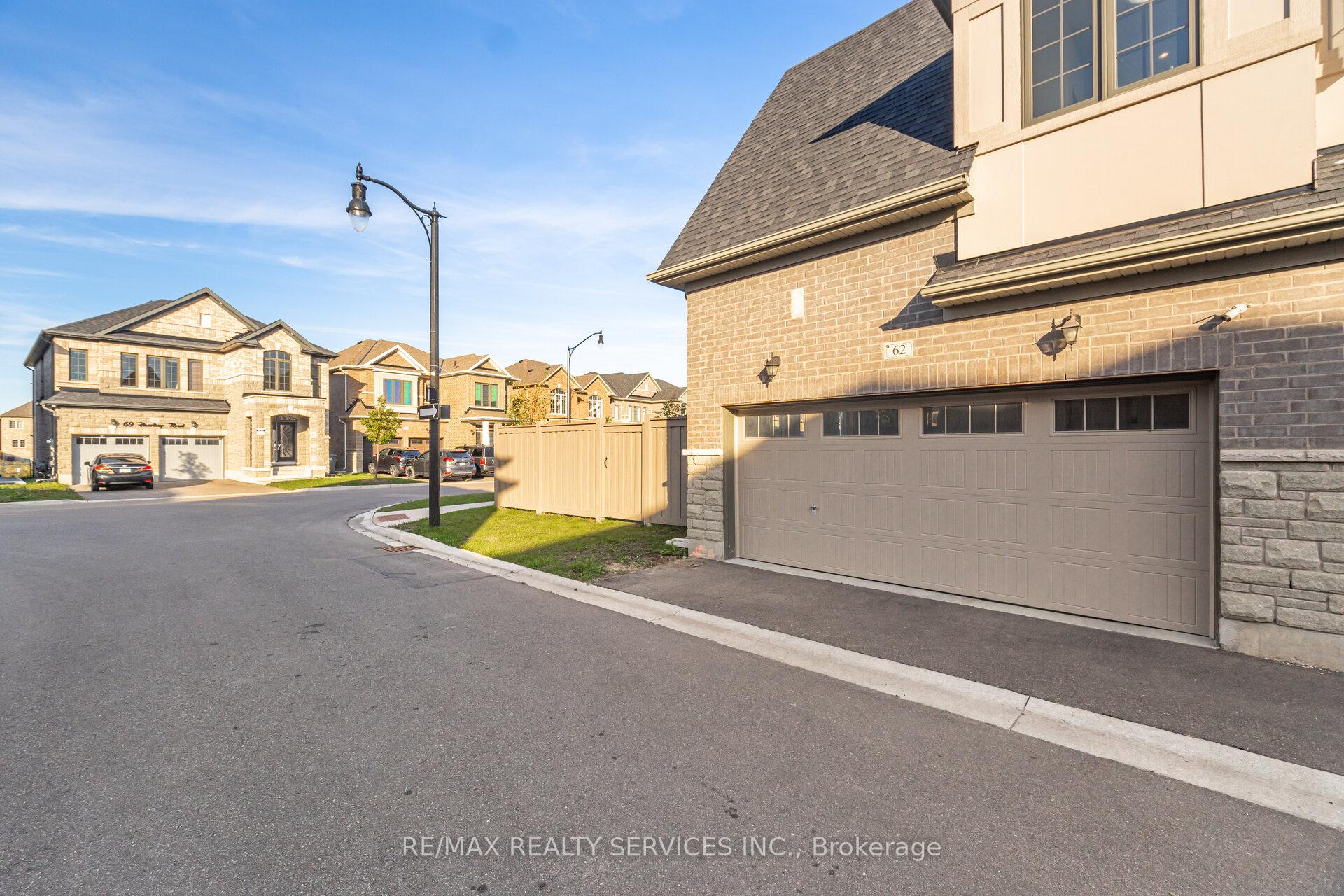 Photo 45 of 62 Block Road, Brampton, Northwest Brampton — HOMEH