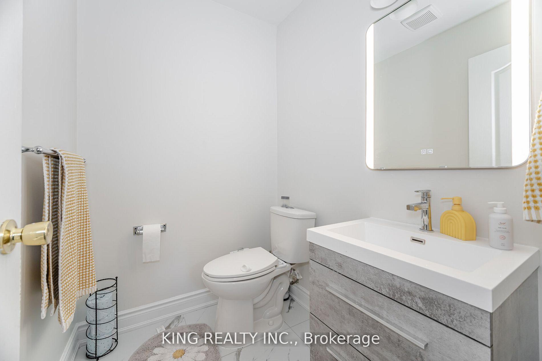 Photo 19 of 89 Crystal Glen Crescent, Brampton, Credit Valley — HOMEH