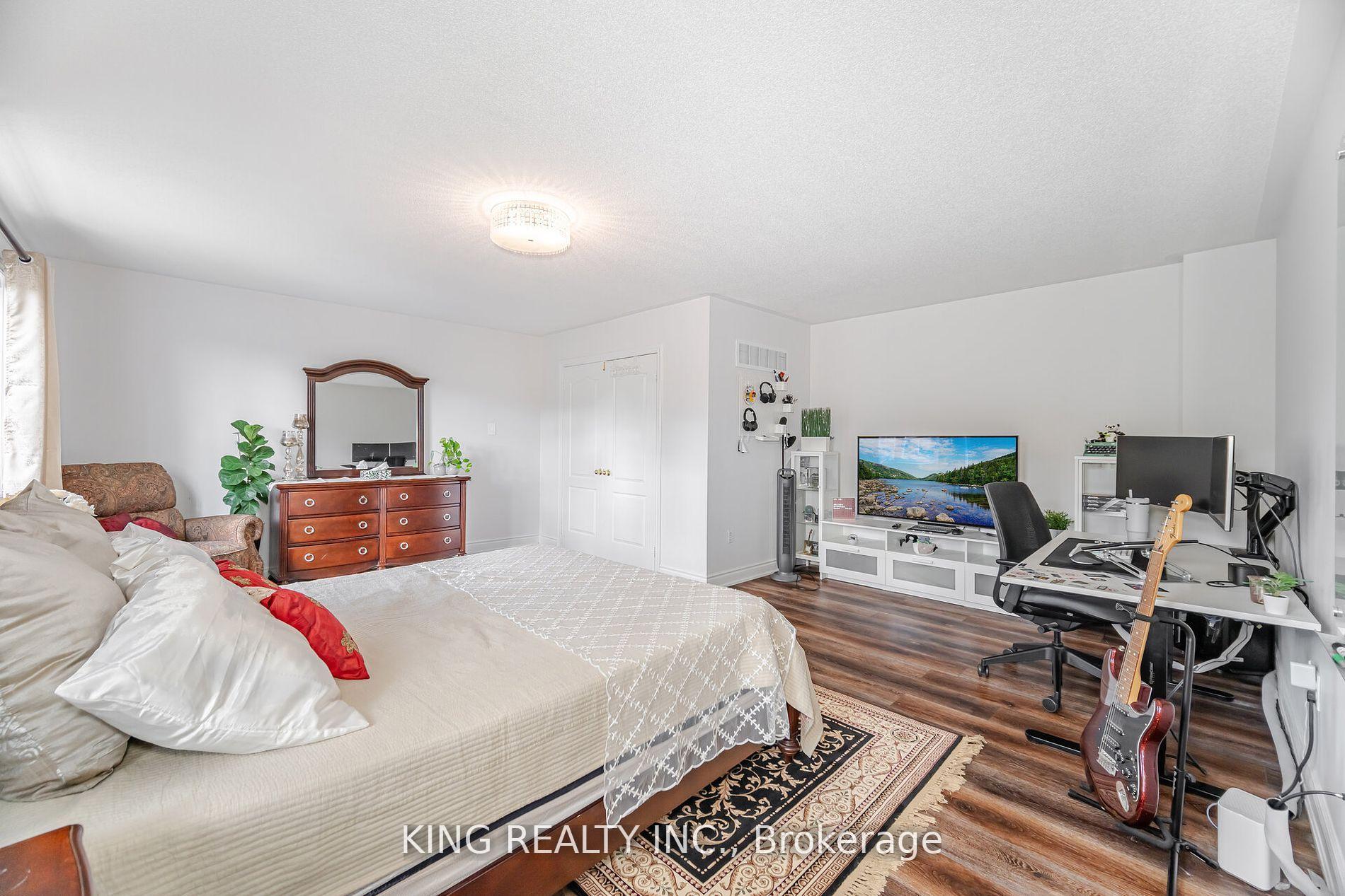 Photo 26 of 89 Crystal Glen Crescent, Brampton, Credit Valley — HOMEH