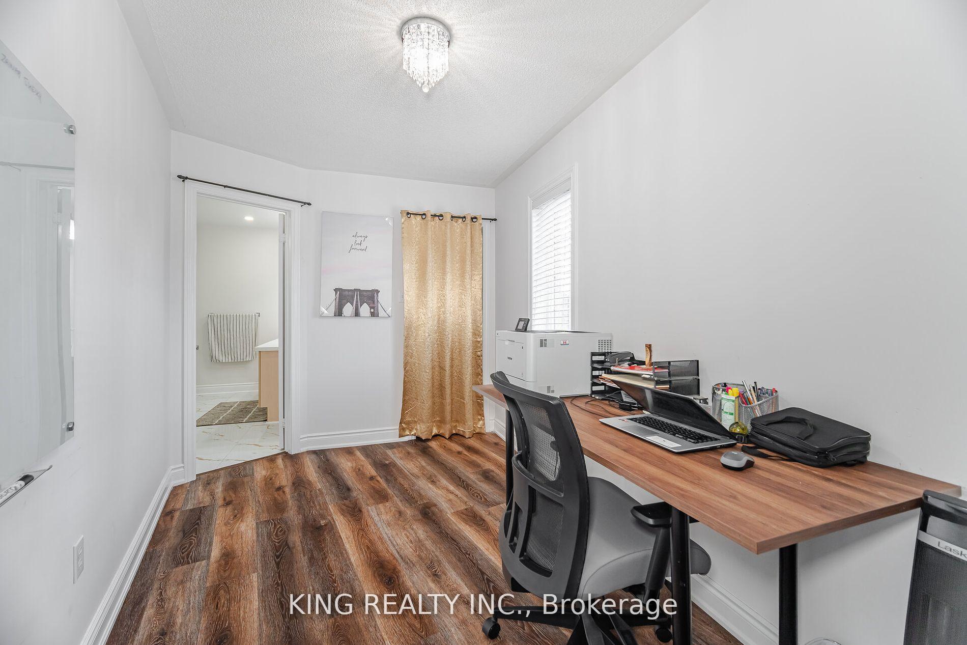 Photo 28 of 89 Crystal Glen Crescent, Brampton, Credit Valley — HOMEH