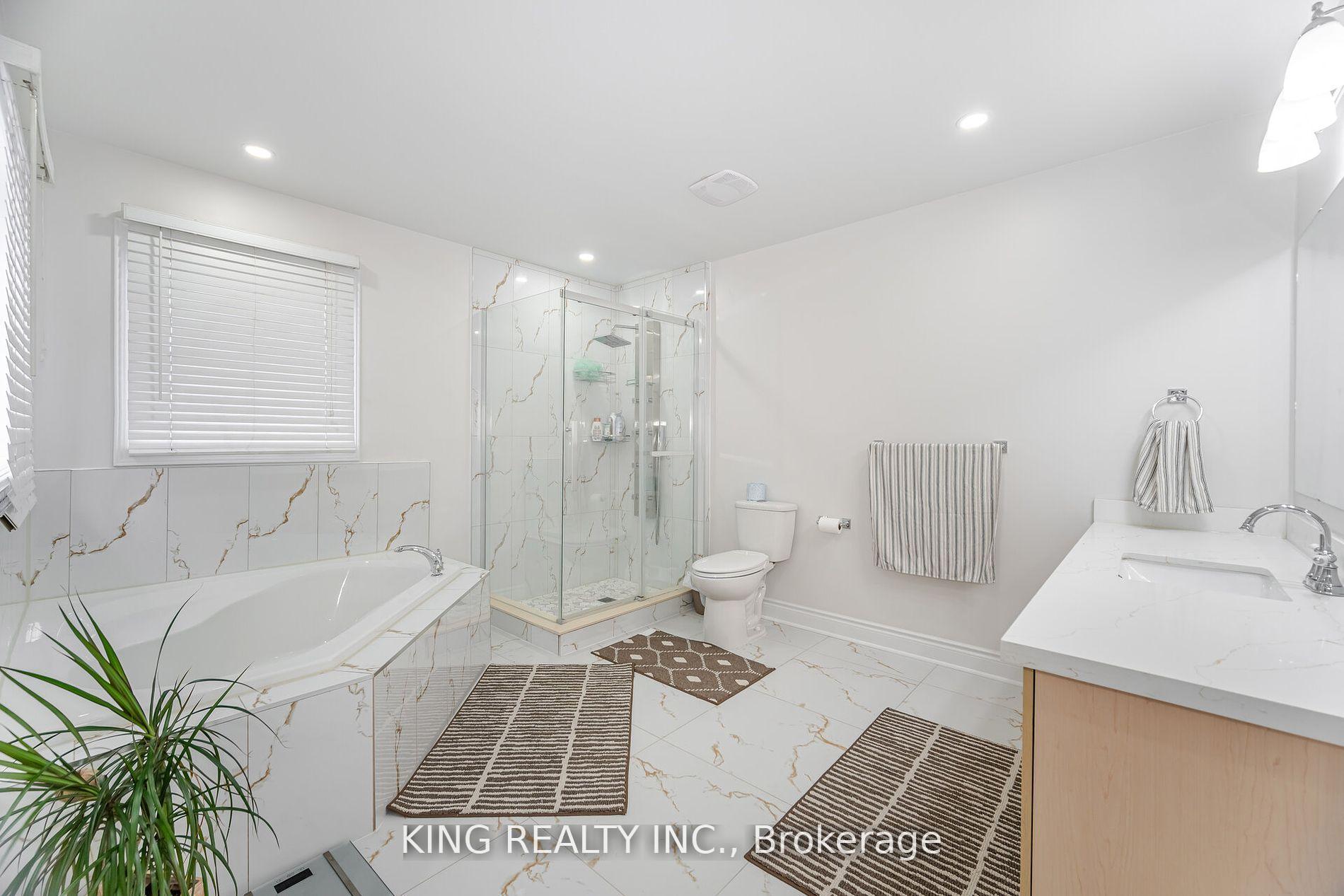 Photo 29 of 89 Crystal Glen Crescent, Brampton, Credit Valley — HOMEH