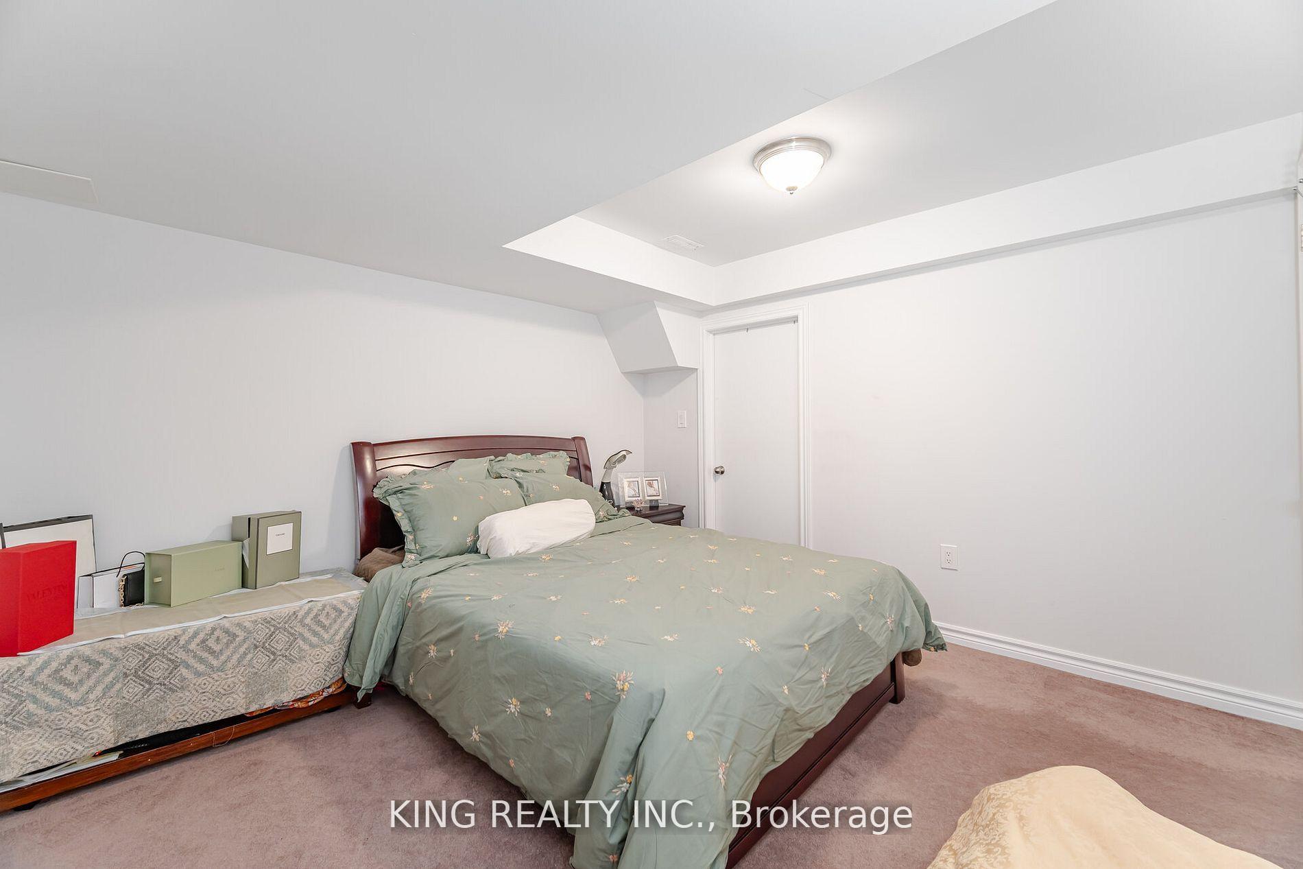 Photo 45 of 89 Crystal Glen Crescent, Brampton, Credit Valley — HOMEH