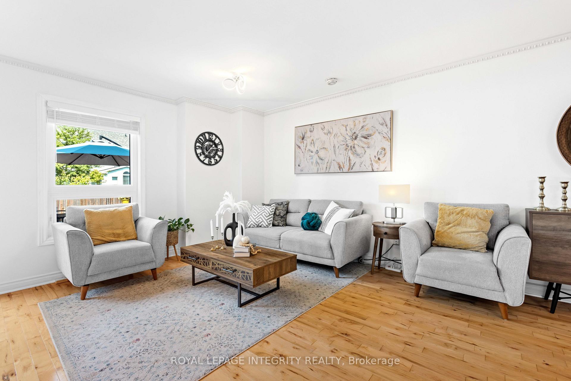 Photo 3 of 11 Daventry Crescent, Ottawa, Barrhaven - Longfields — HOMEH