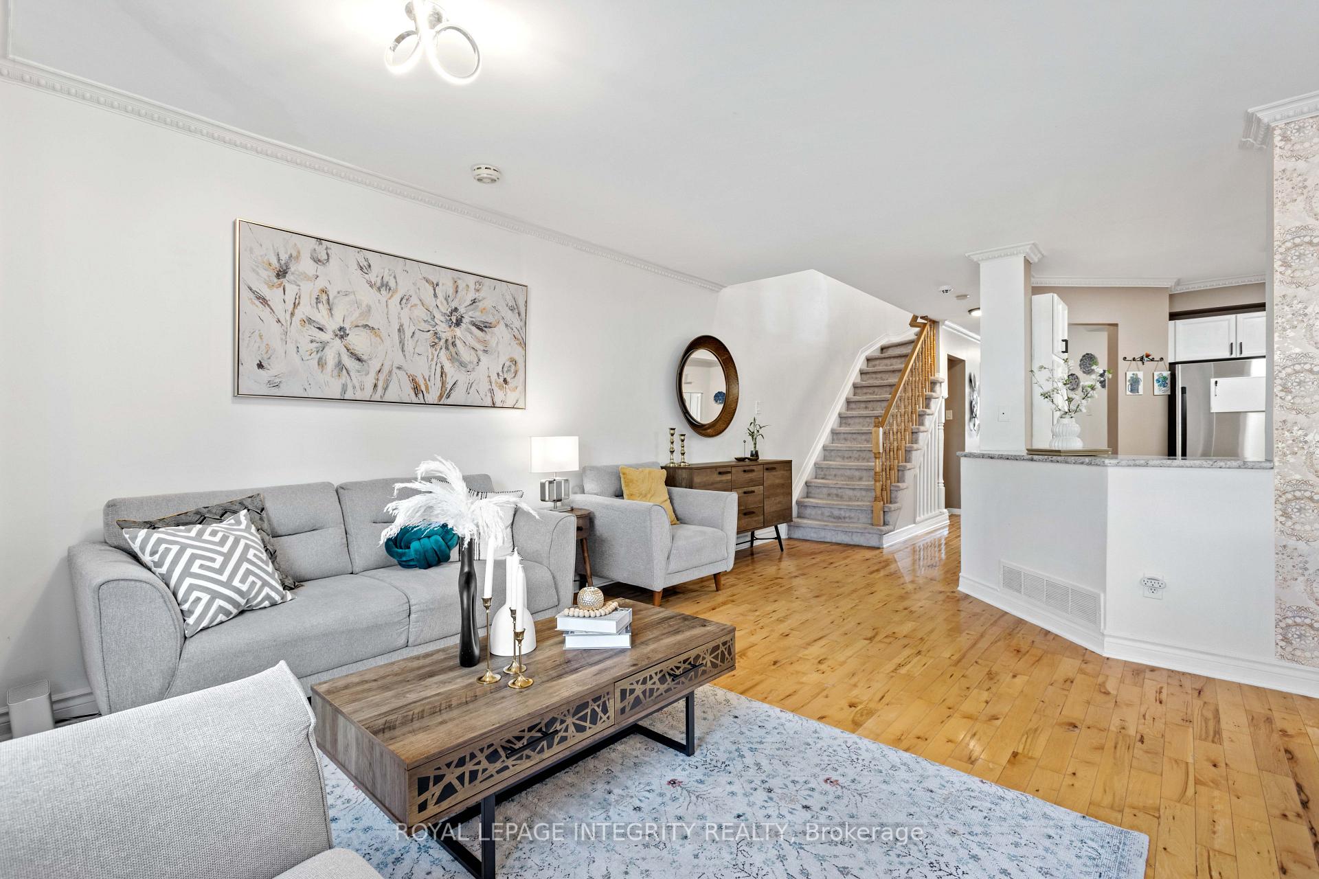 Photo 6 of 11 Daventry Crescent, Ottawa, Barrhaven - Longfields — HOMEH