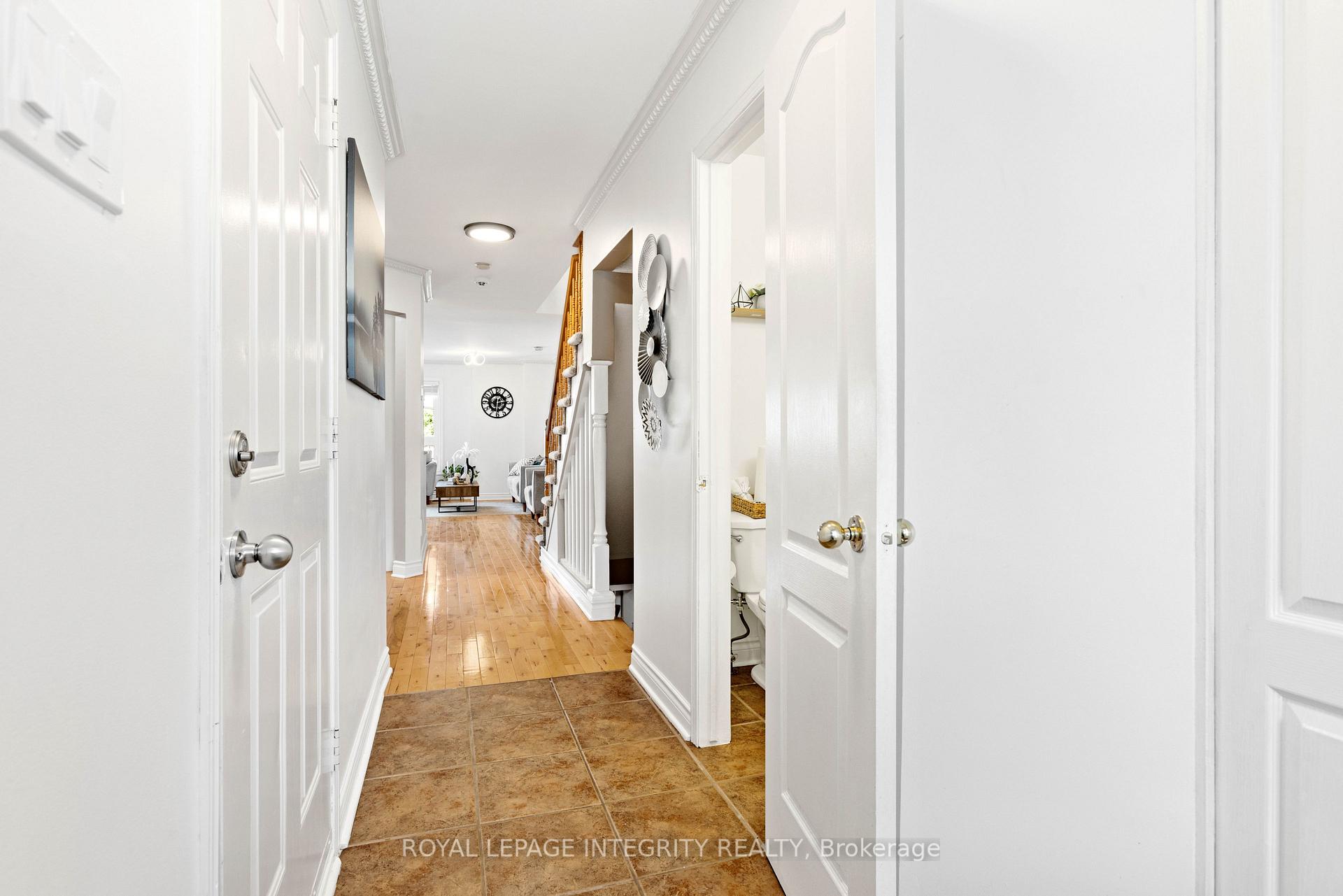 Photo 11 of 11 Daventry Crescent, Ottawa, Barrhaven - Longfields — HOMEH