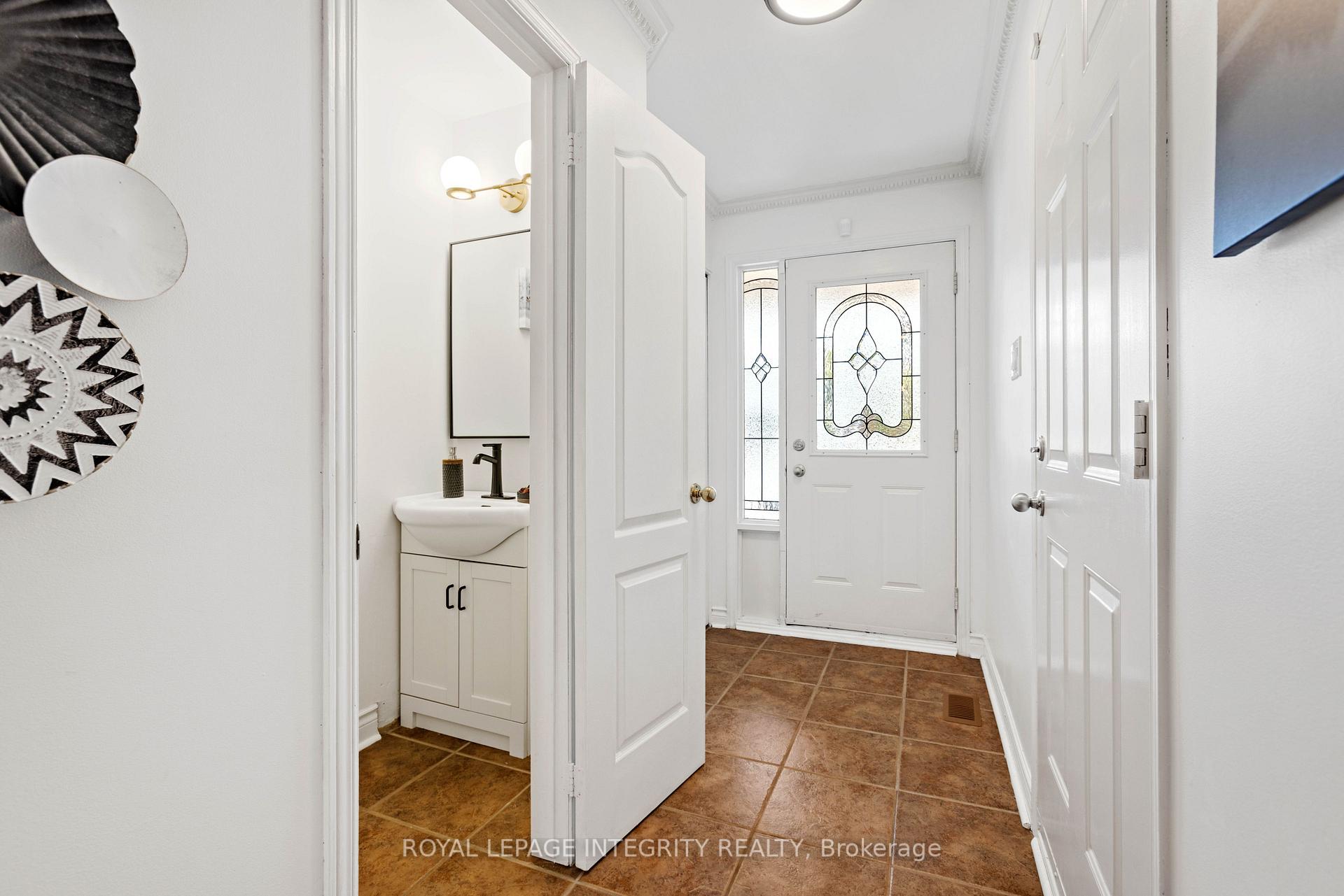 Photo 15 of 11 Daventry Crescent, Ottawa, Barrhaven - Longfields — HOMEH