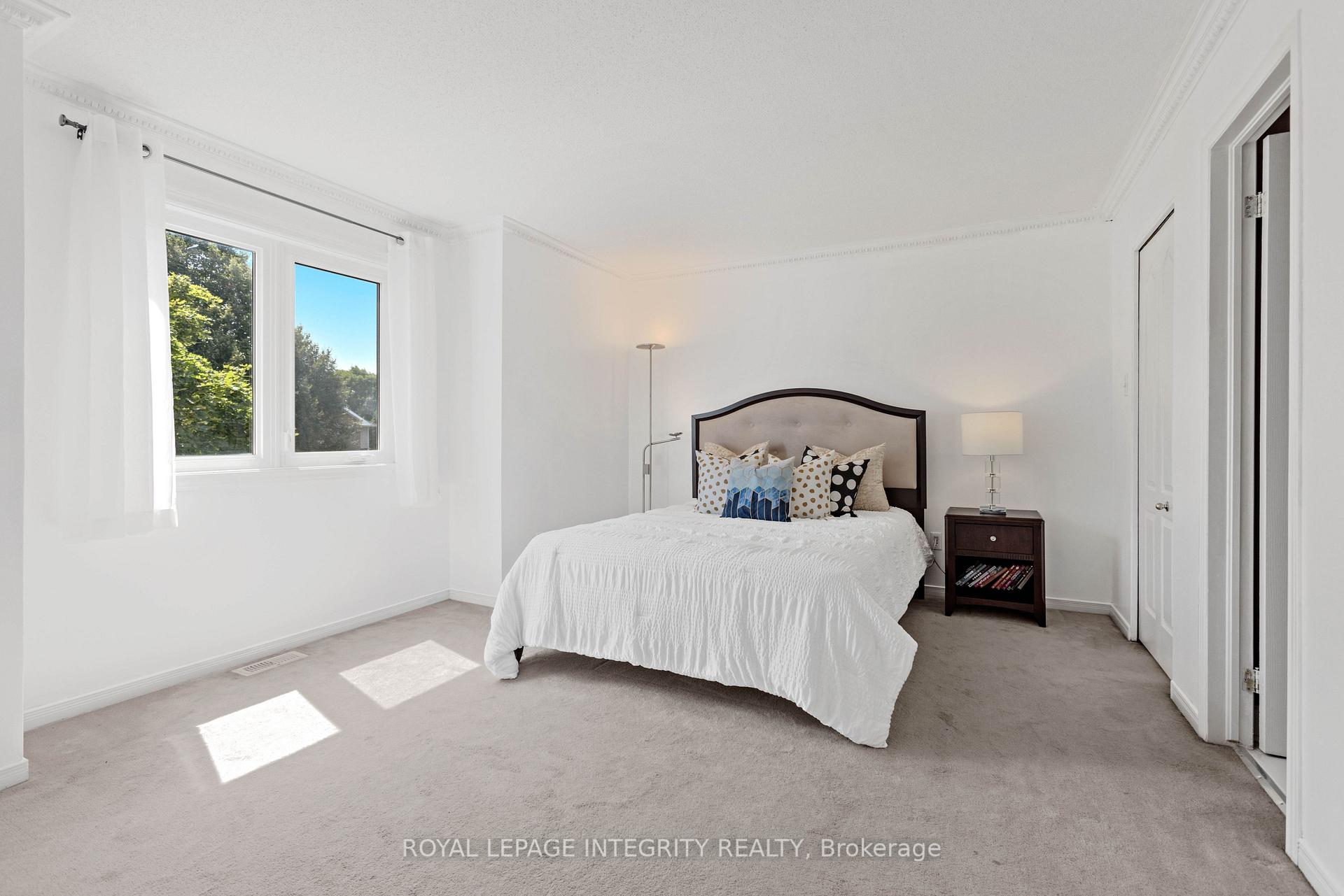 Photo 19 of 11 Daventry Crescent, Ottawa, Barrhaven - Longfields — HOMEH