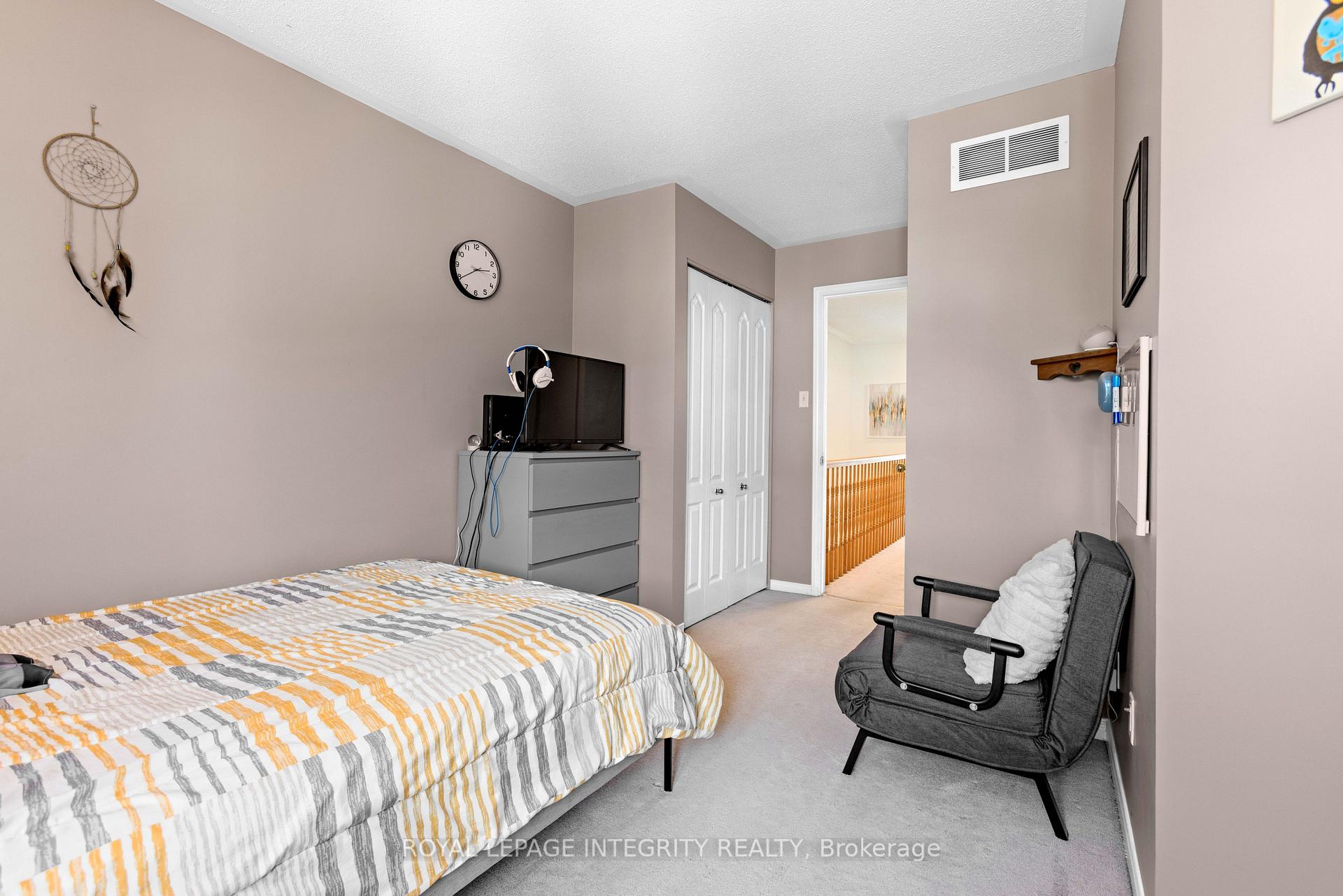 Photo 23 of 11 Daventry Crescent, Ottawa, Barrhaven - Longfields — HOMEH
