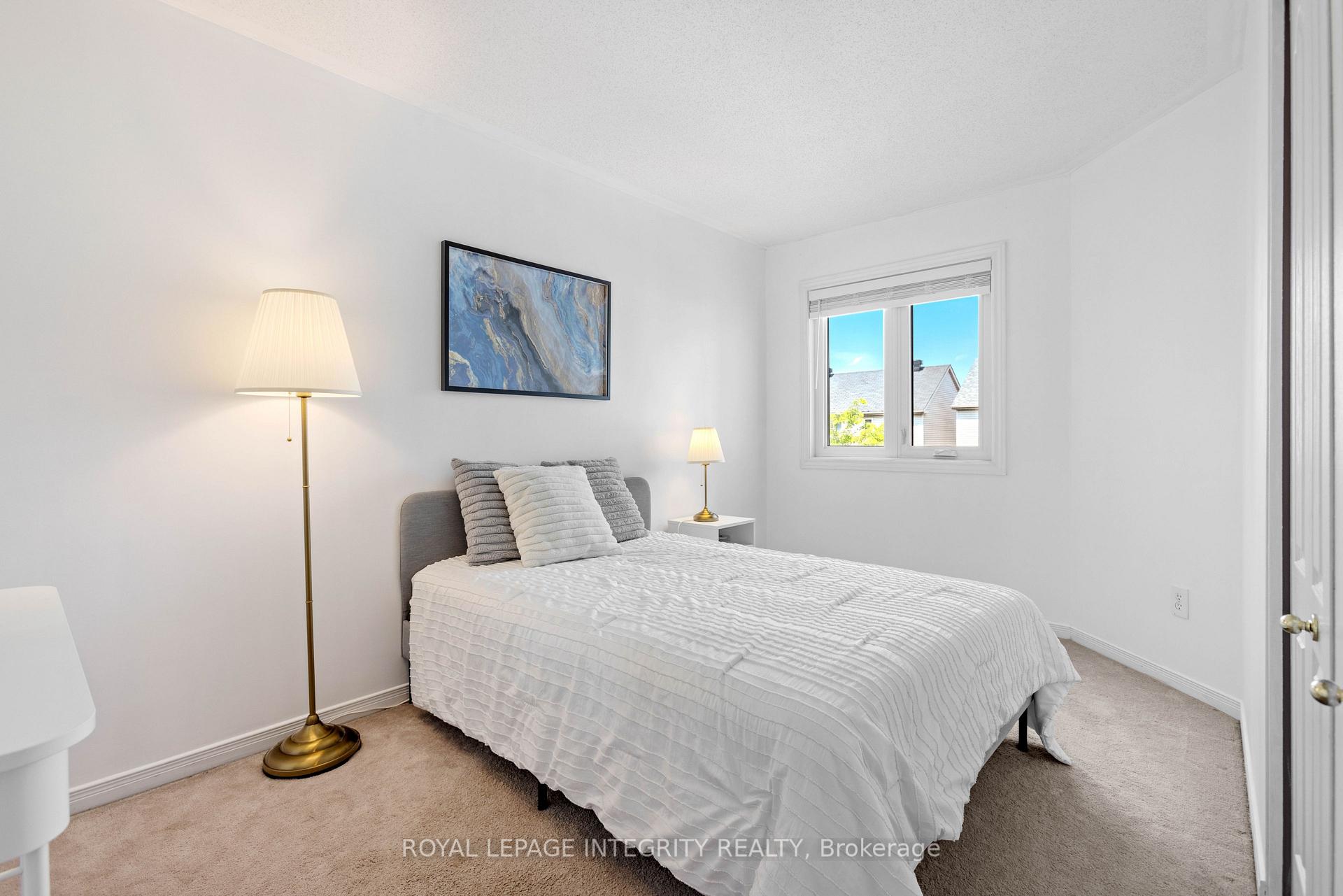 Photo 17 of 11 Daventry Crescent, Ottawa, Barrhaven - Longfields — HOMEH
