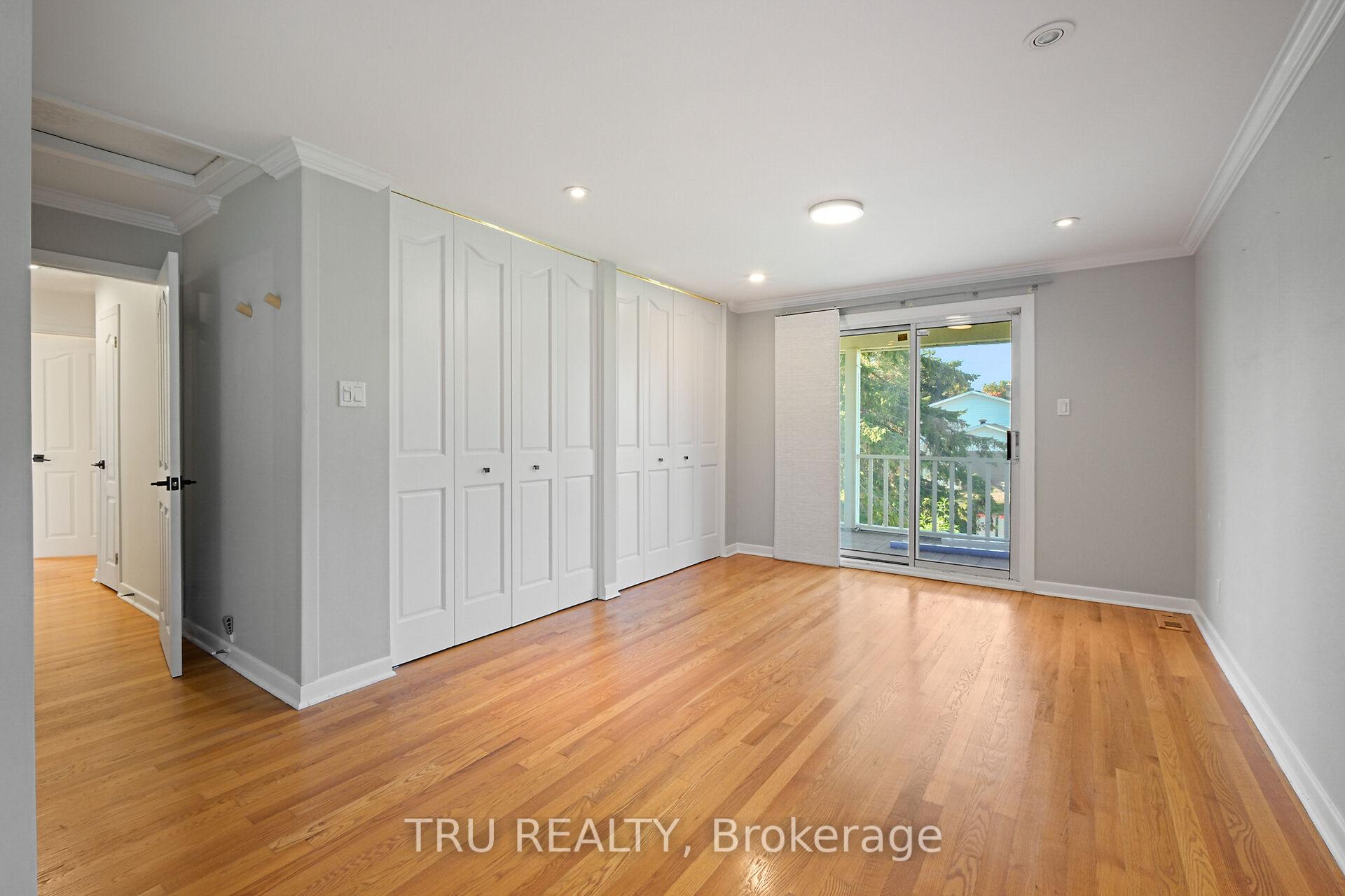 Photo 22 of 12 Apache Crescent, Ottawa, City View/Skyline/Fisher Heights/Parkwood Hills — HOMEH