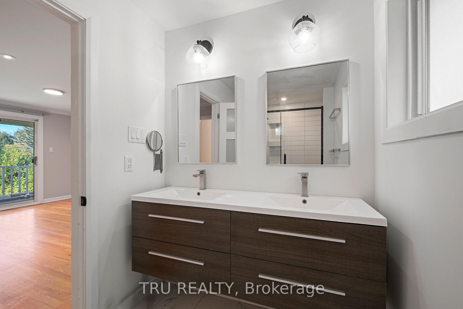 Photo 26 of 12 Apache Crescent, Ottawa, City View/Skyline/Fisher Heights/Parkwood Hills — HOMEH