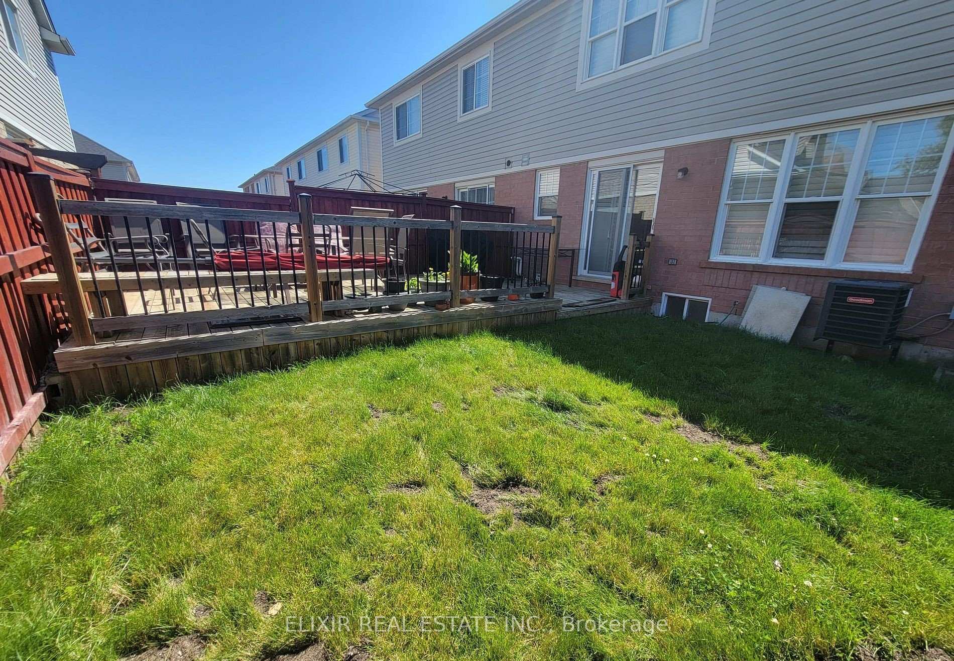 Photo 18 of 21 Mortimer Drive, Brampton, Fletcher's Meadow — HOMEH