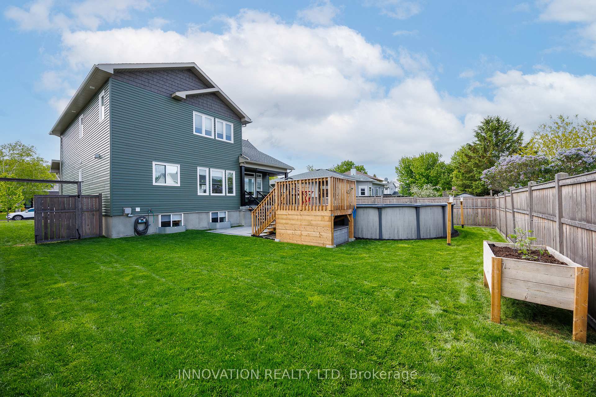 Photo 8 of 41 Patterson Crescent, Carleton Place — HOMEH