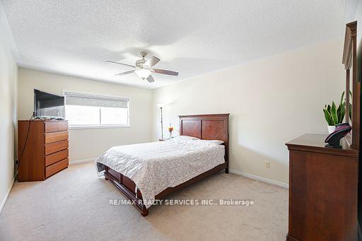 Photo 29 of 47 Heartleaf Crescent, Brampton, Fletcher's Meadow — HOMEH