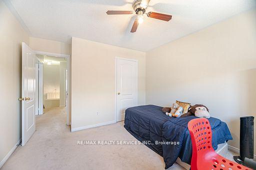 Photo 36 of 47 Heartleaf Crescent, Brampton, Fletcher's Meadow — HOMEH