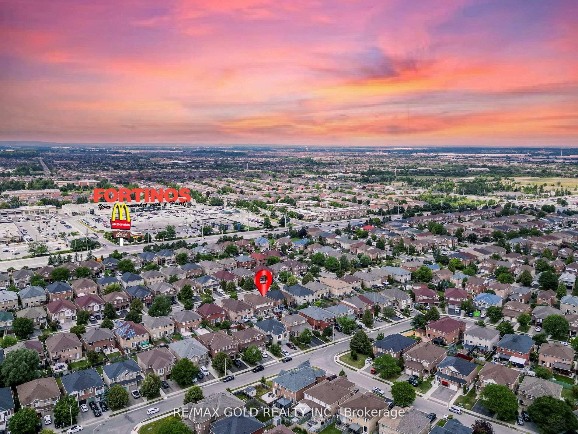 Photo 45 of 35 Garibaldi Drive, Brampton, Fletcher's Meadow — HOMEH