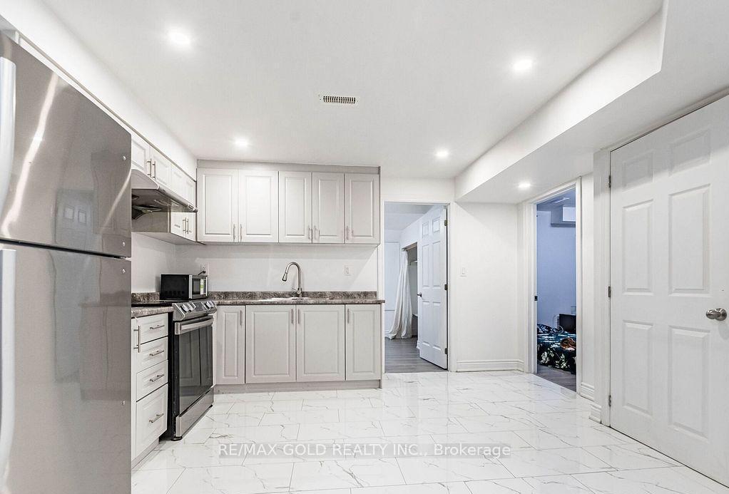 Photo 30 of 60 Block Road, Brampton, Northwest Brampton — HOMEH