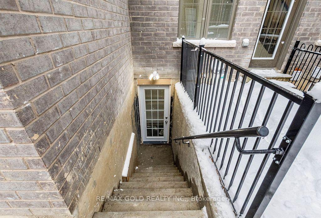Photo 40 of 60 Block Road, Brampton, Northwest Brampton — HOMEH