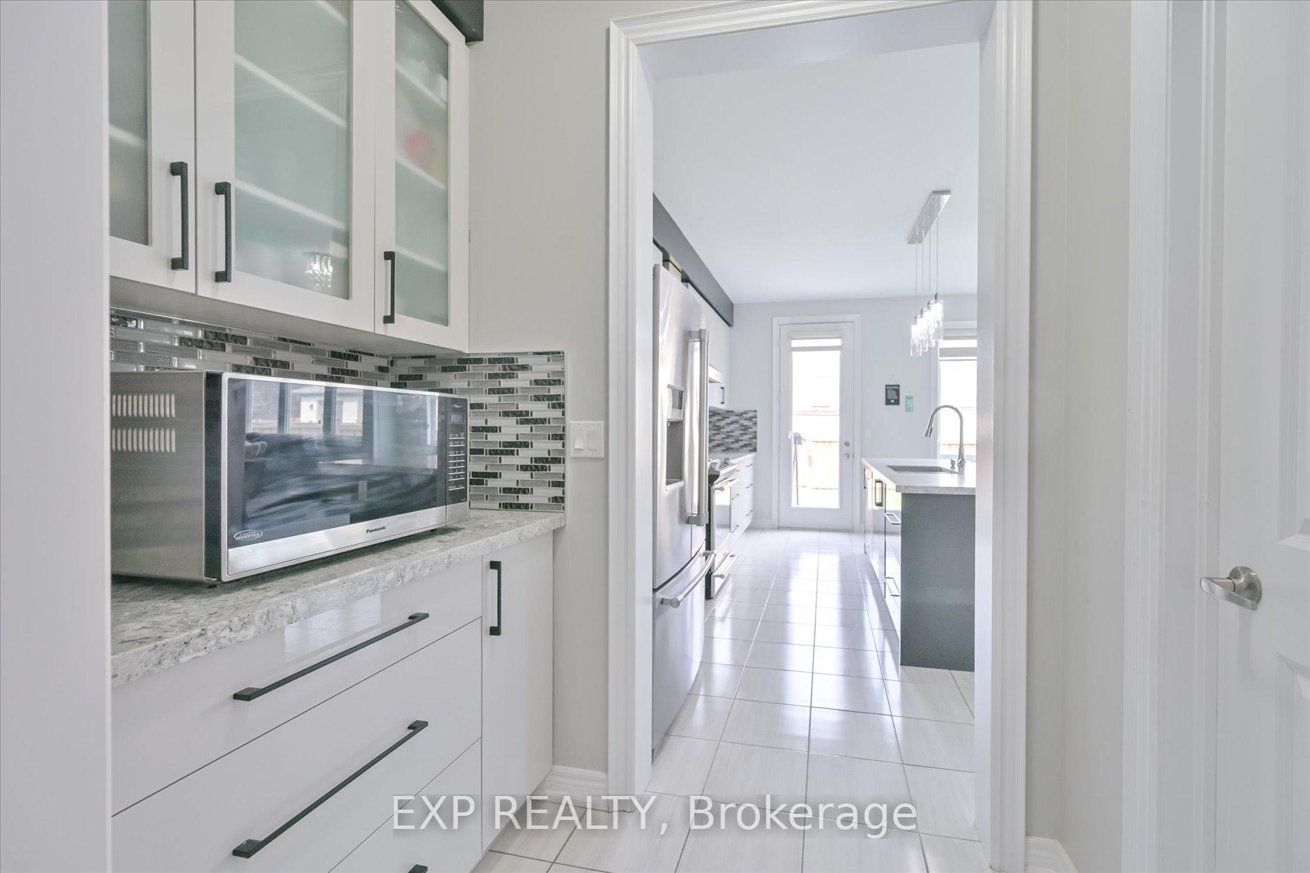 Photo 9 of 83 Parity Road, Brampton, Credit Valley — HOMEH