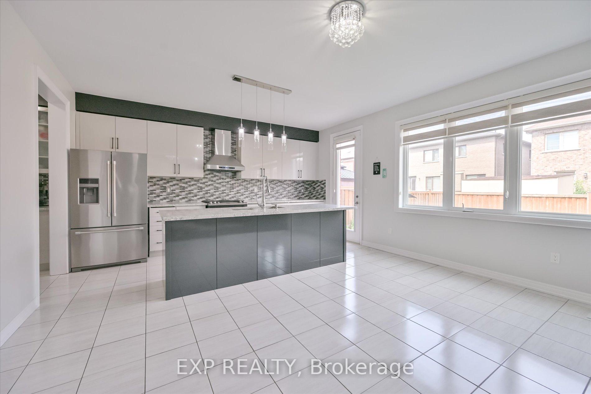 Photo 13 of 83 Parity Road, Brampton, Credit Valley — HOMEH