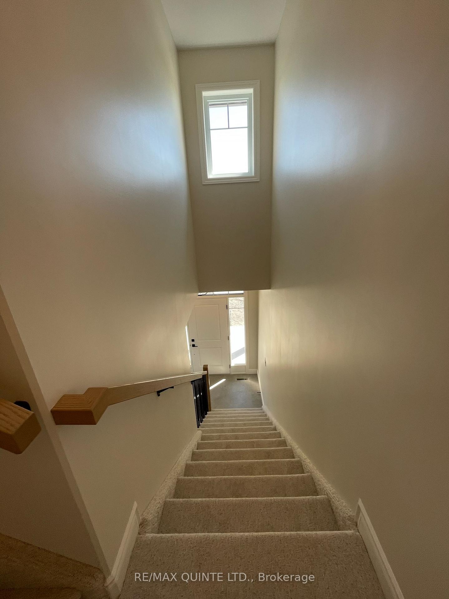 Photo 6 of 83 Raycroft Drive, Belleville, Thurlow Ward — HOMEH