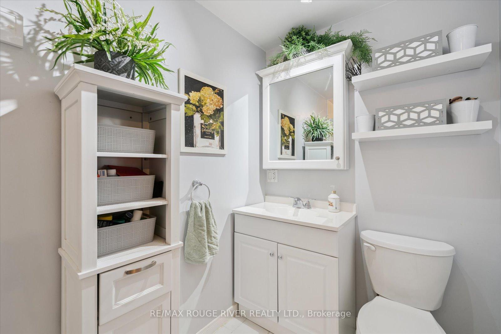 Photo 18 of 50 Chalmers Crescent, Ajax, Central — HOMEH