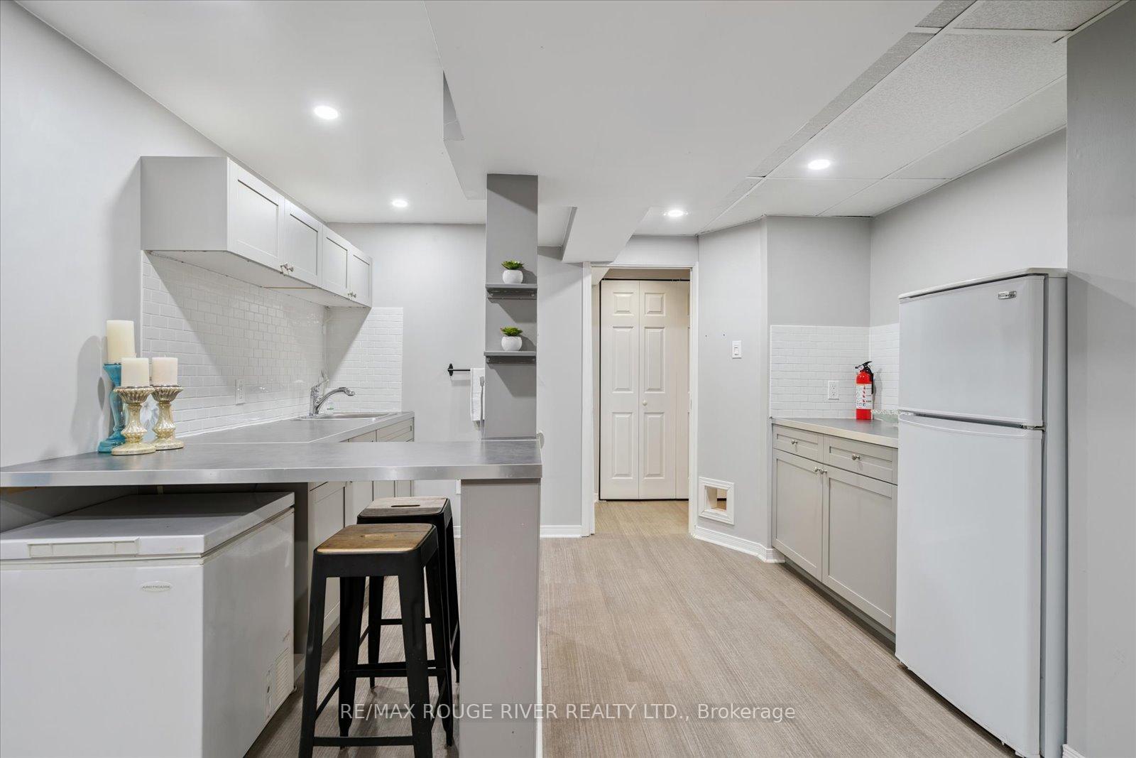 Photo 27 of 50 Chalmers Crescent, Ajax, Central — HOMEH