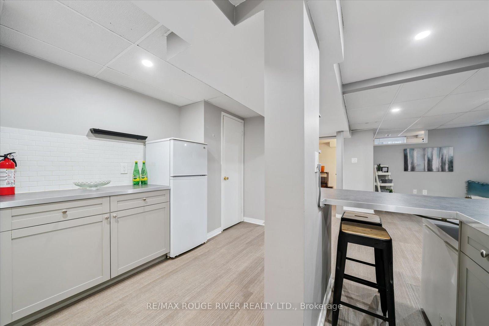 Photo 28 of 50 Chalmers Crescent, Ajax, Central — HOMEH