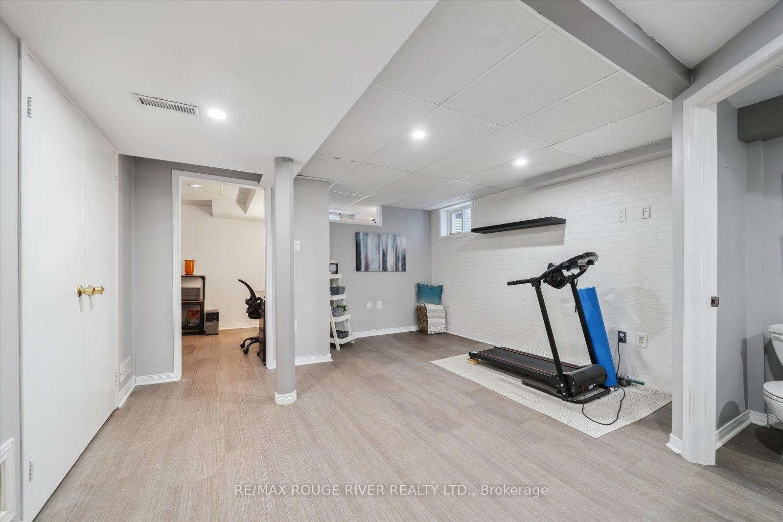 Photo 29 of 50 Chalmers Crescent, Ajax, Central — HOMEH