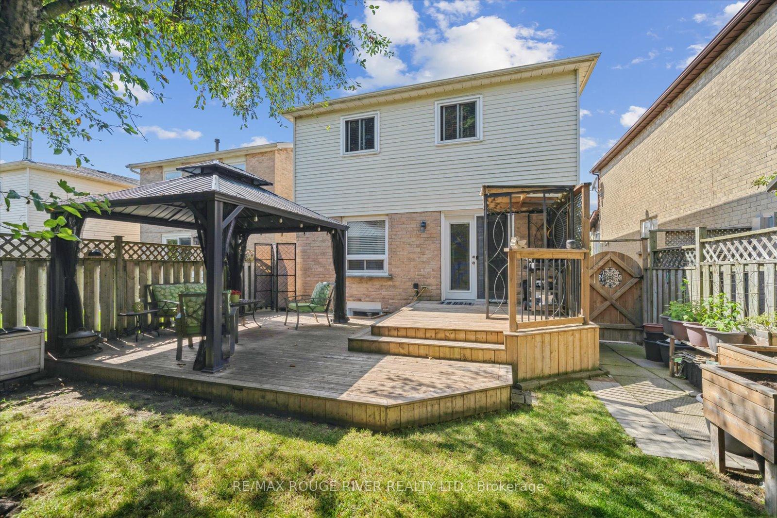 Photo 34 of 50 Chalmers Crescent, Ajax, Central — HOMEH