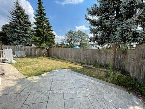 Photo 4 of 36 Richvale Drive S, Brampton, Heart Lake East — HOMEH