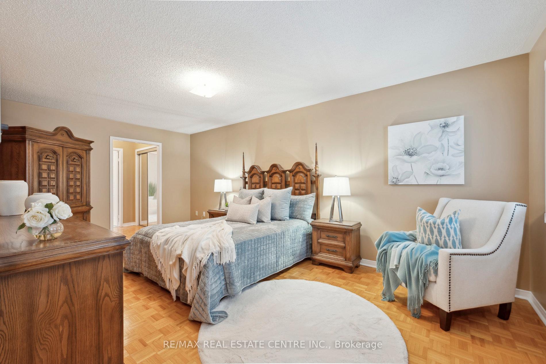 Photo 22 of 56 Canarvan Court, Brampton, Fletcher's Creek South — HOMEH