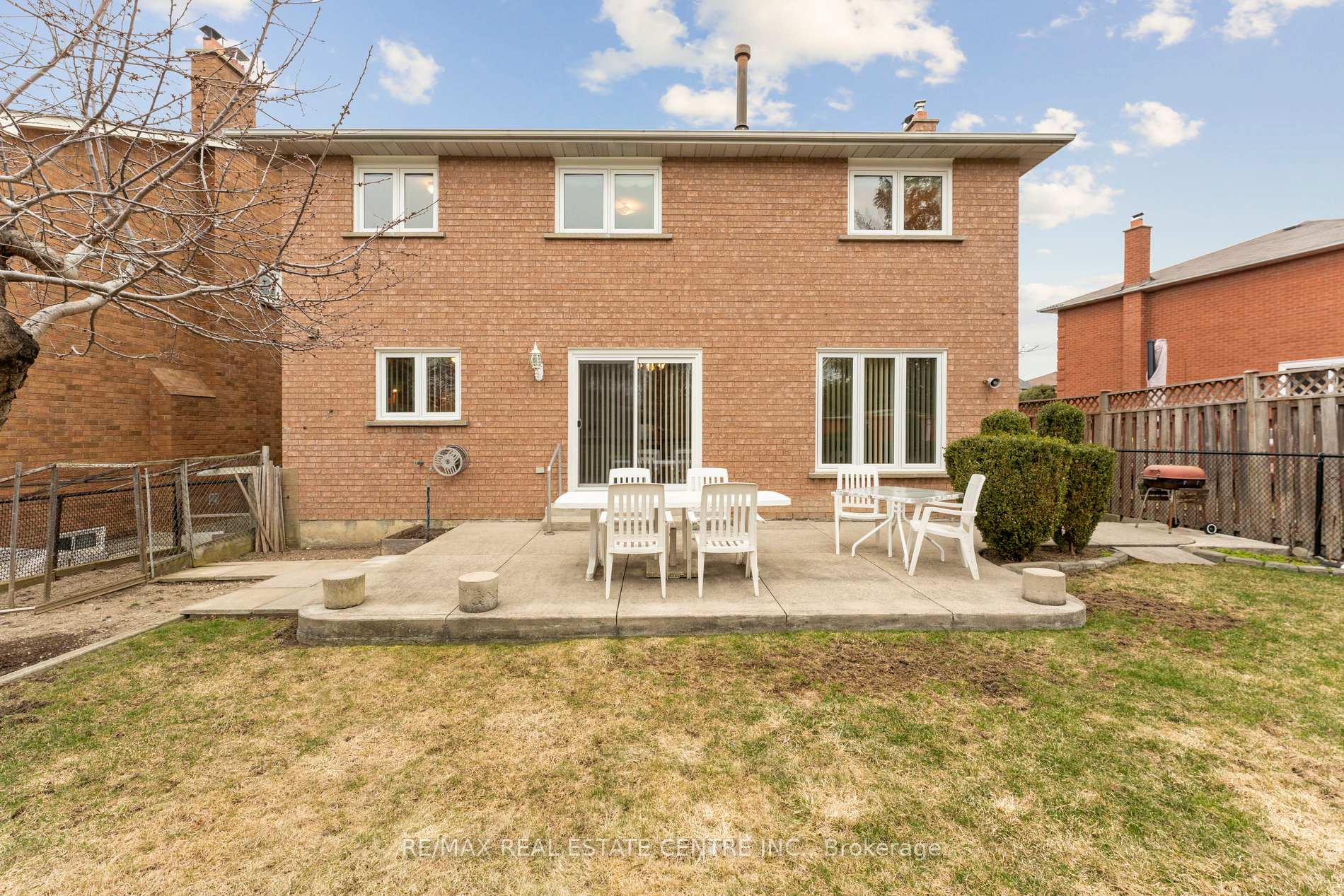 Photo 35 of 56 Canarvan Court, Brampton, Fletcher's Creek South — HOMEH