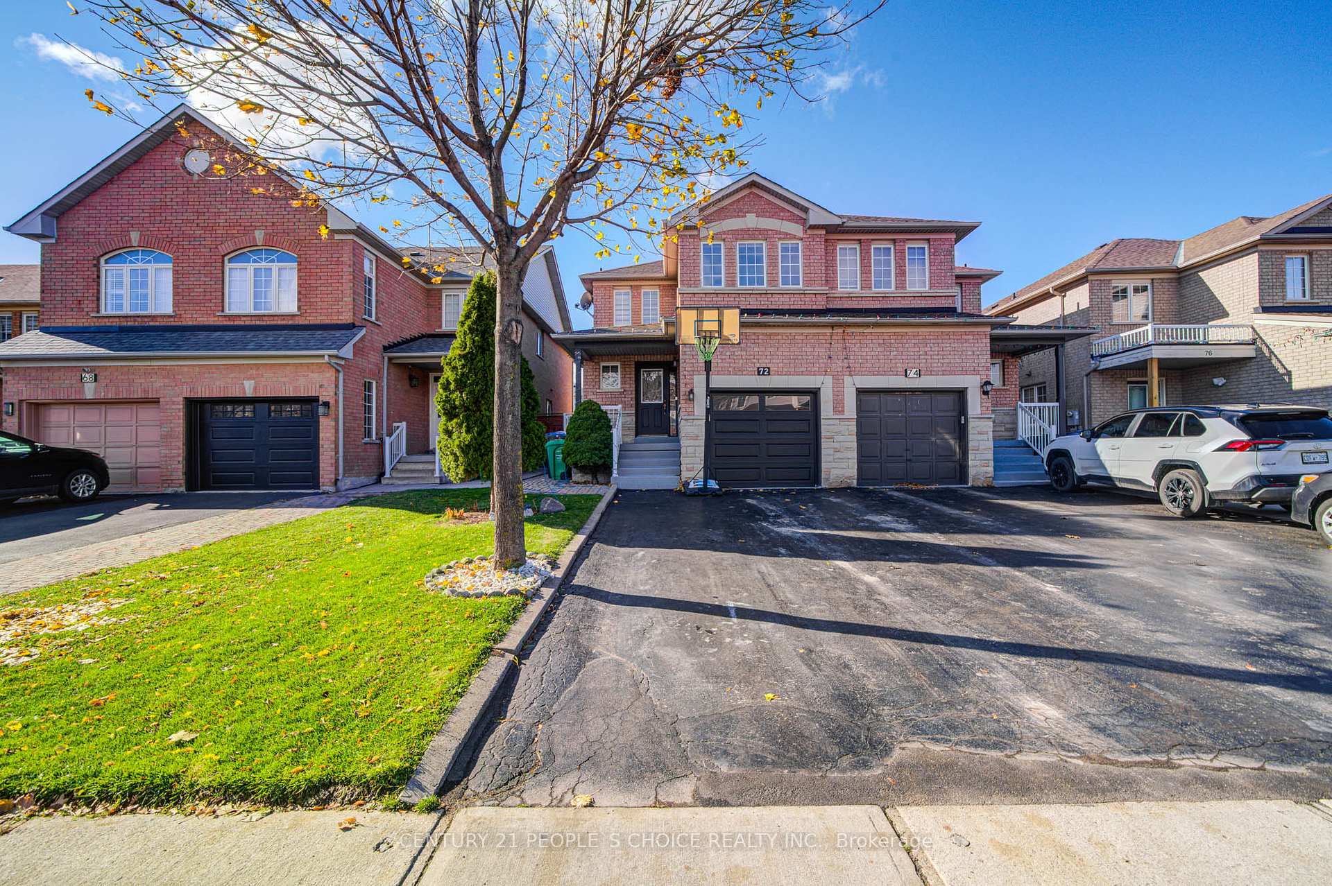 Front of 72 Zia Dodda Crescent