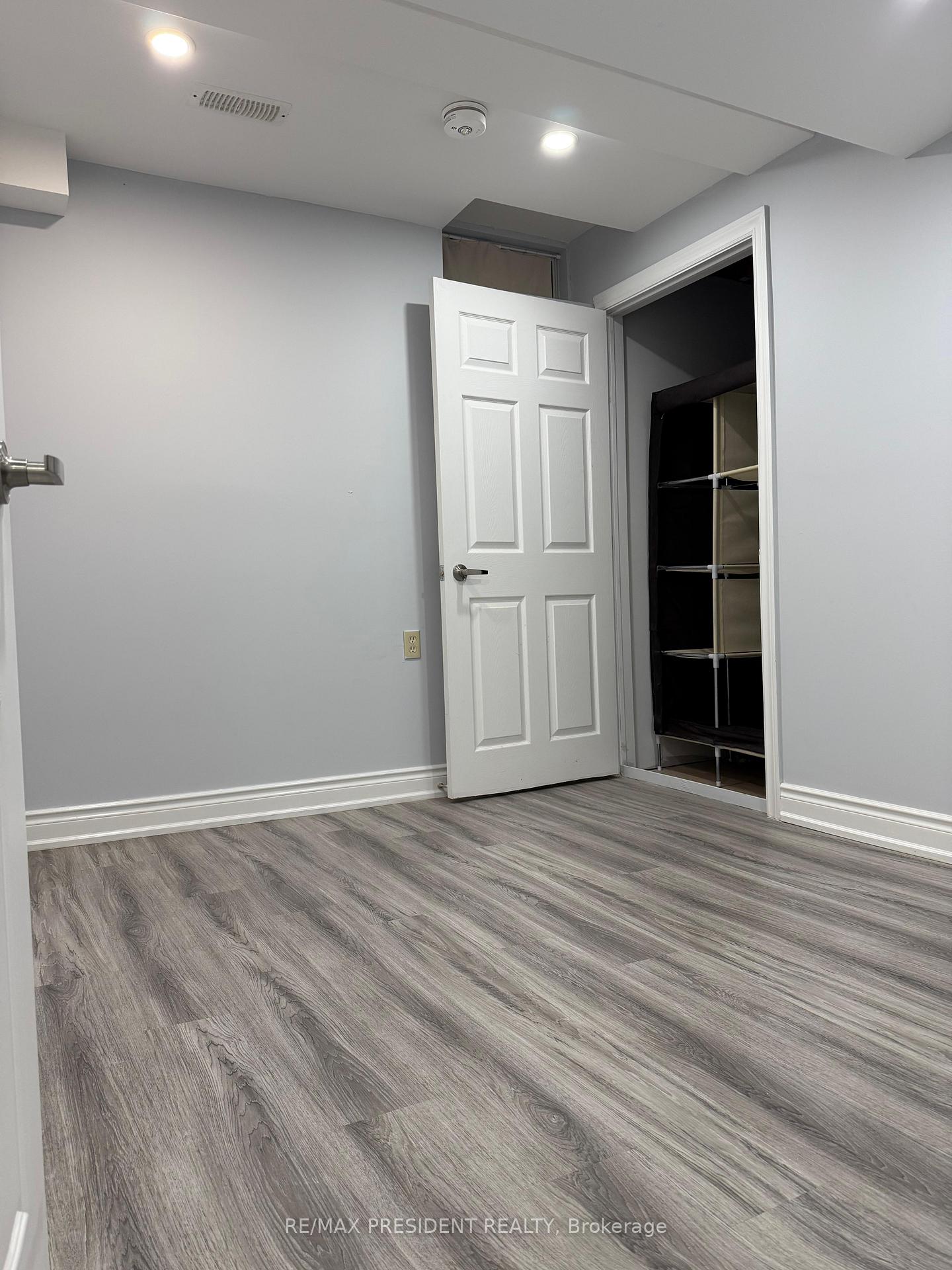 Photo 13 of Unit Basement, 38 Hiberton Crescent, Brampton, Fletcher's Meadow — HOMEH