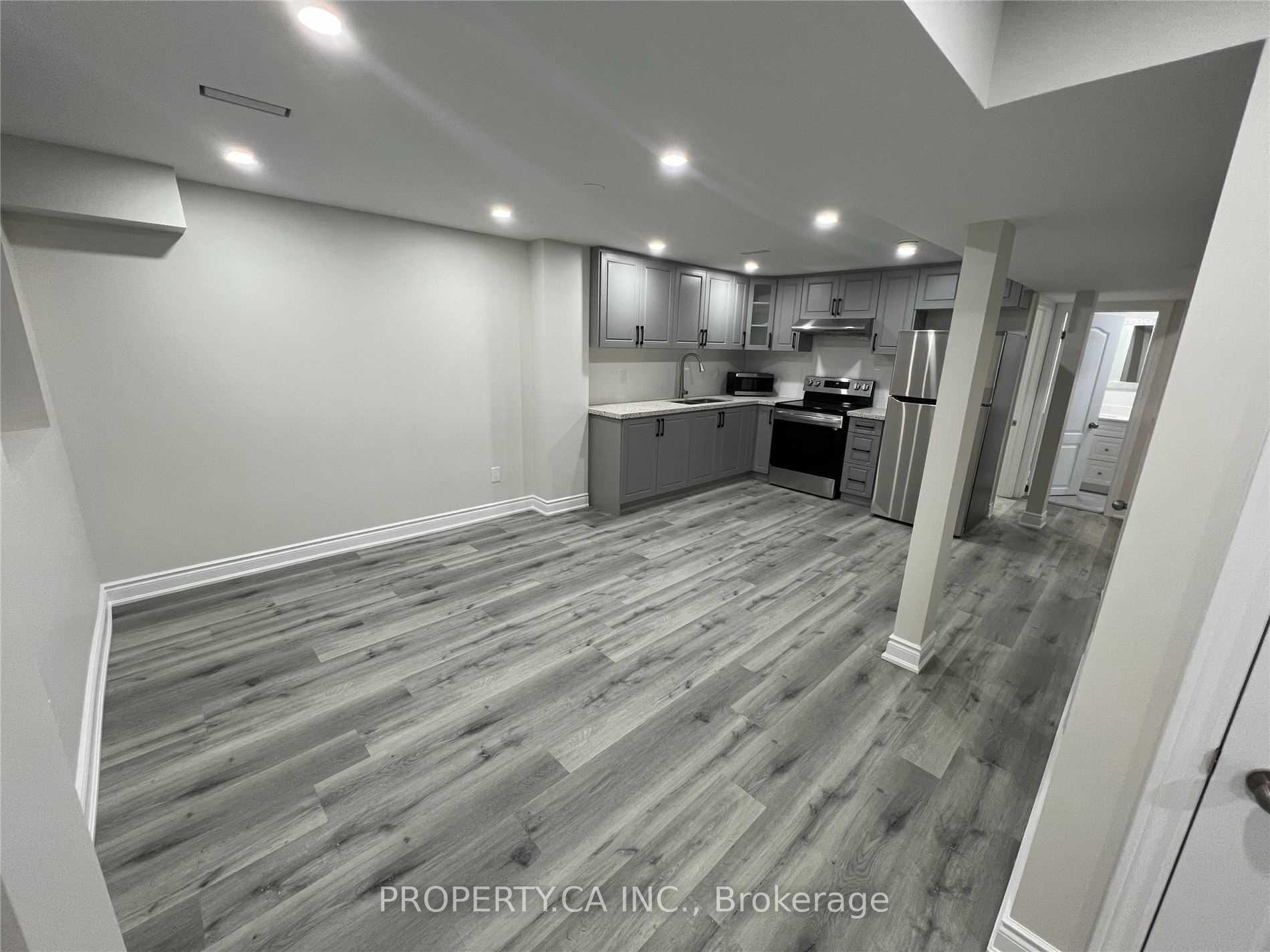 Photo 7 of Unit Lower, 18 Driscoll Drive, Brampton, Brampton South — HOMEH