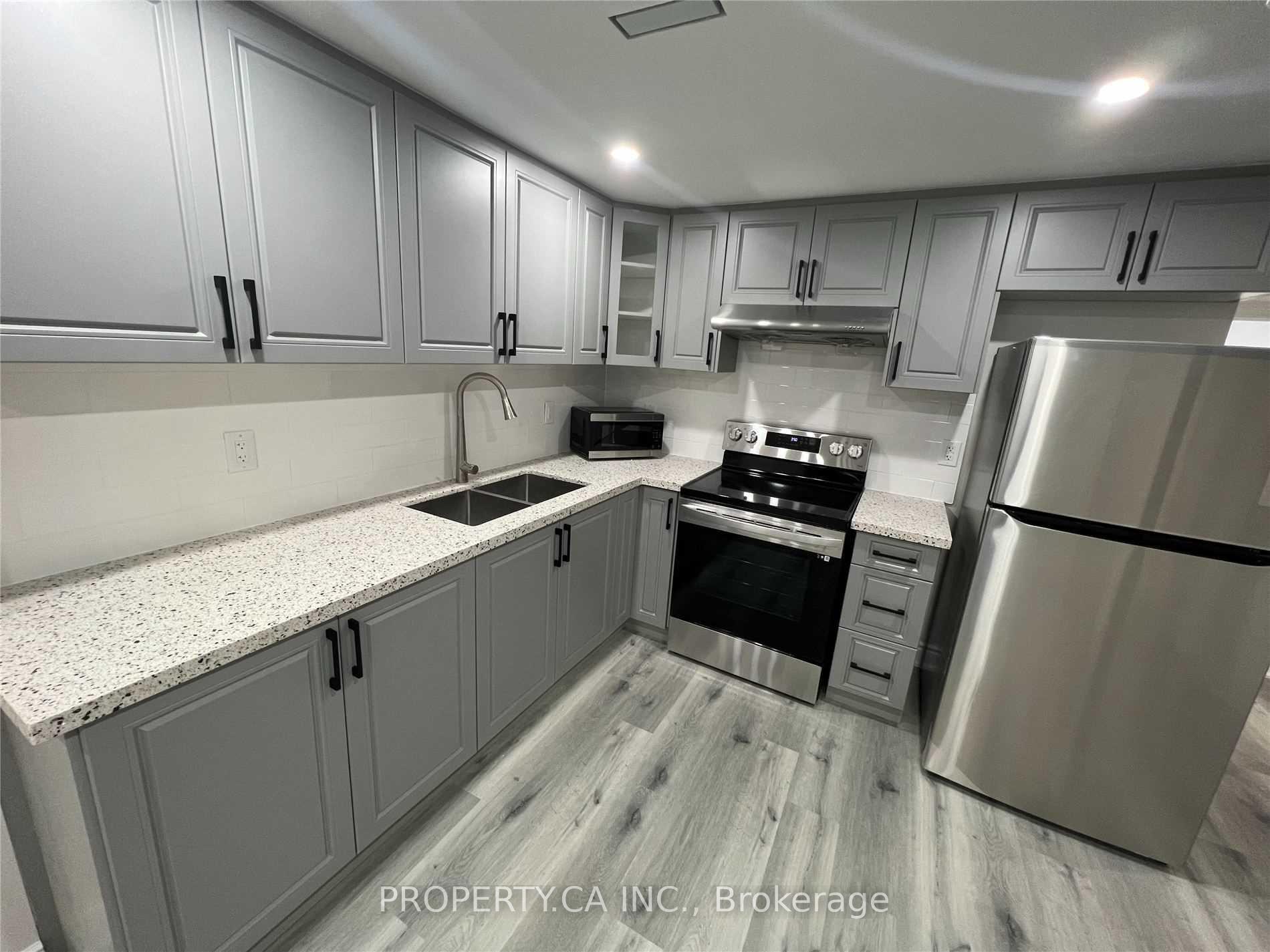 Photo 2 of Unit Lower, 18 Driscoll Drive, Brampton, Brampton South — HOMEH